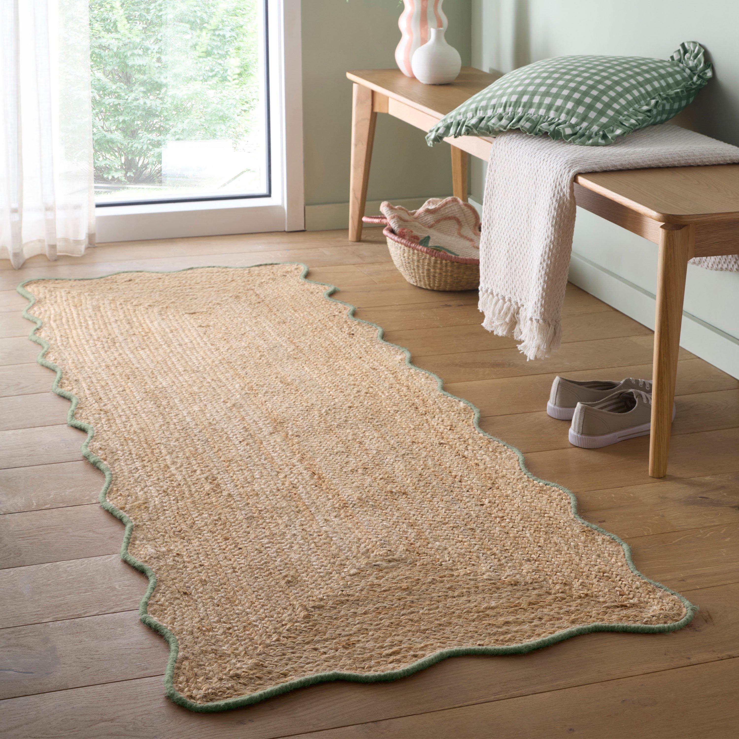 Jute Scalloped Edge Rug