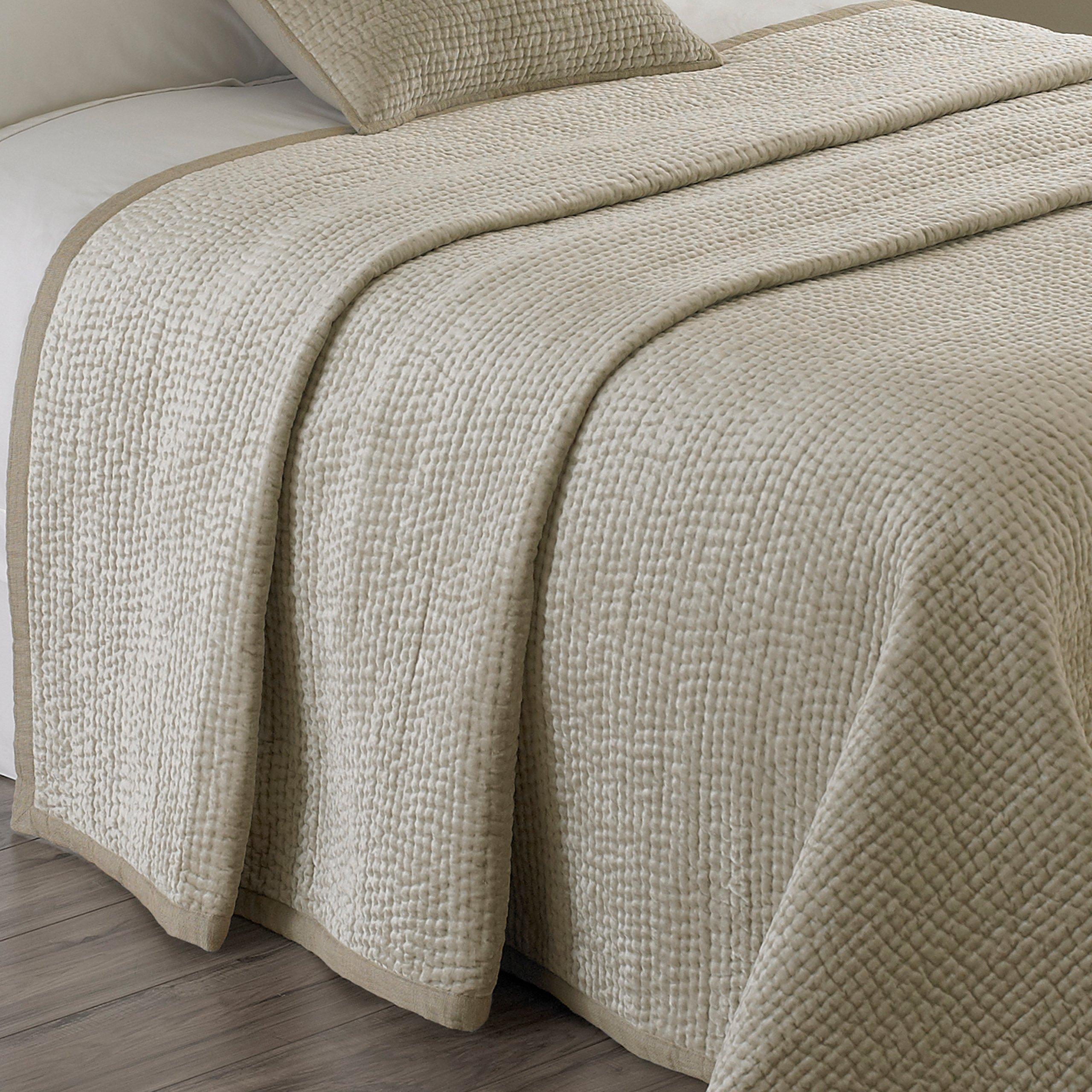 Champagne - Paoletti - Brooklands Bedspread - 2