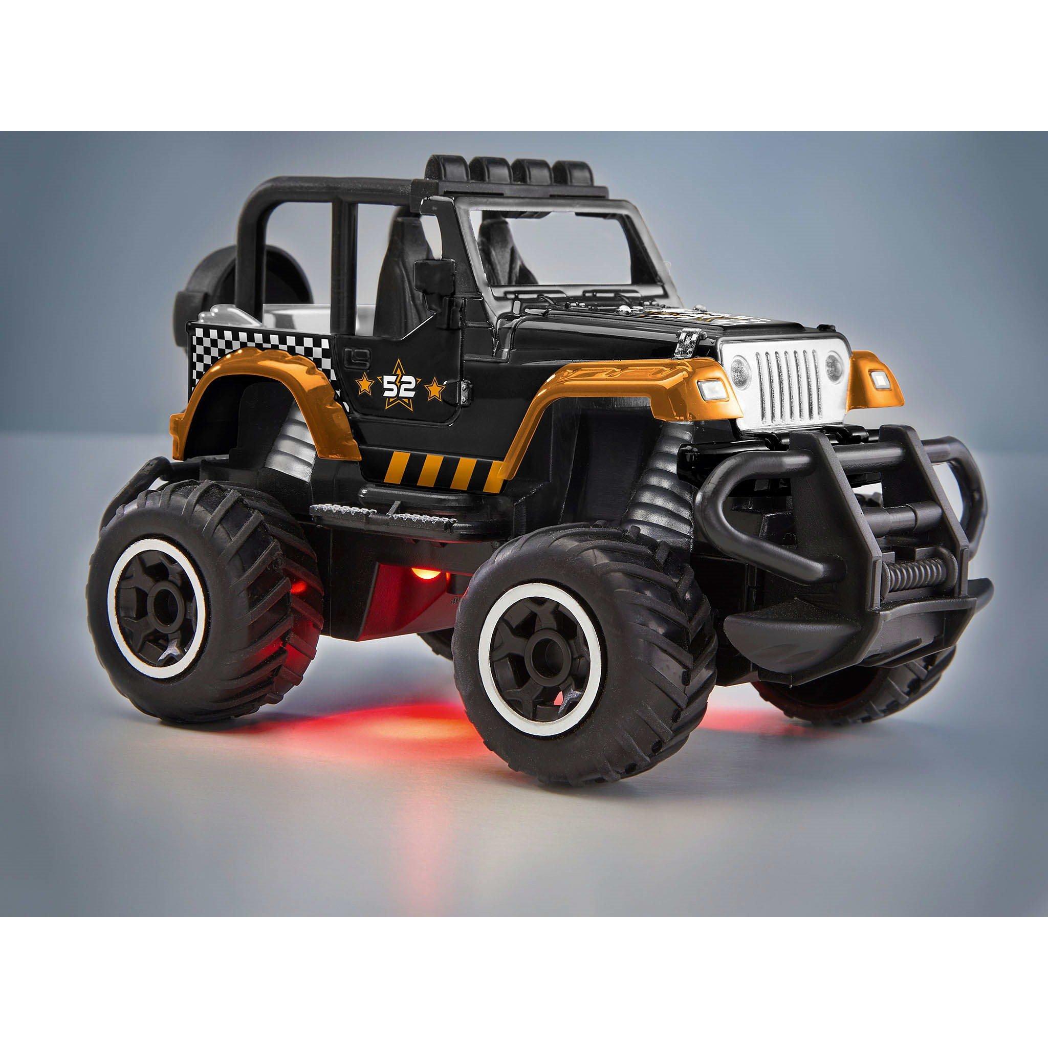 Multi Format An - Revell - RC Car Jeep Wrangler - 4