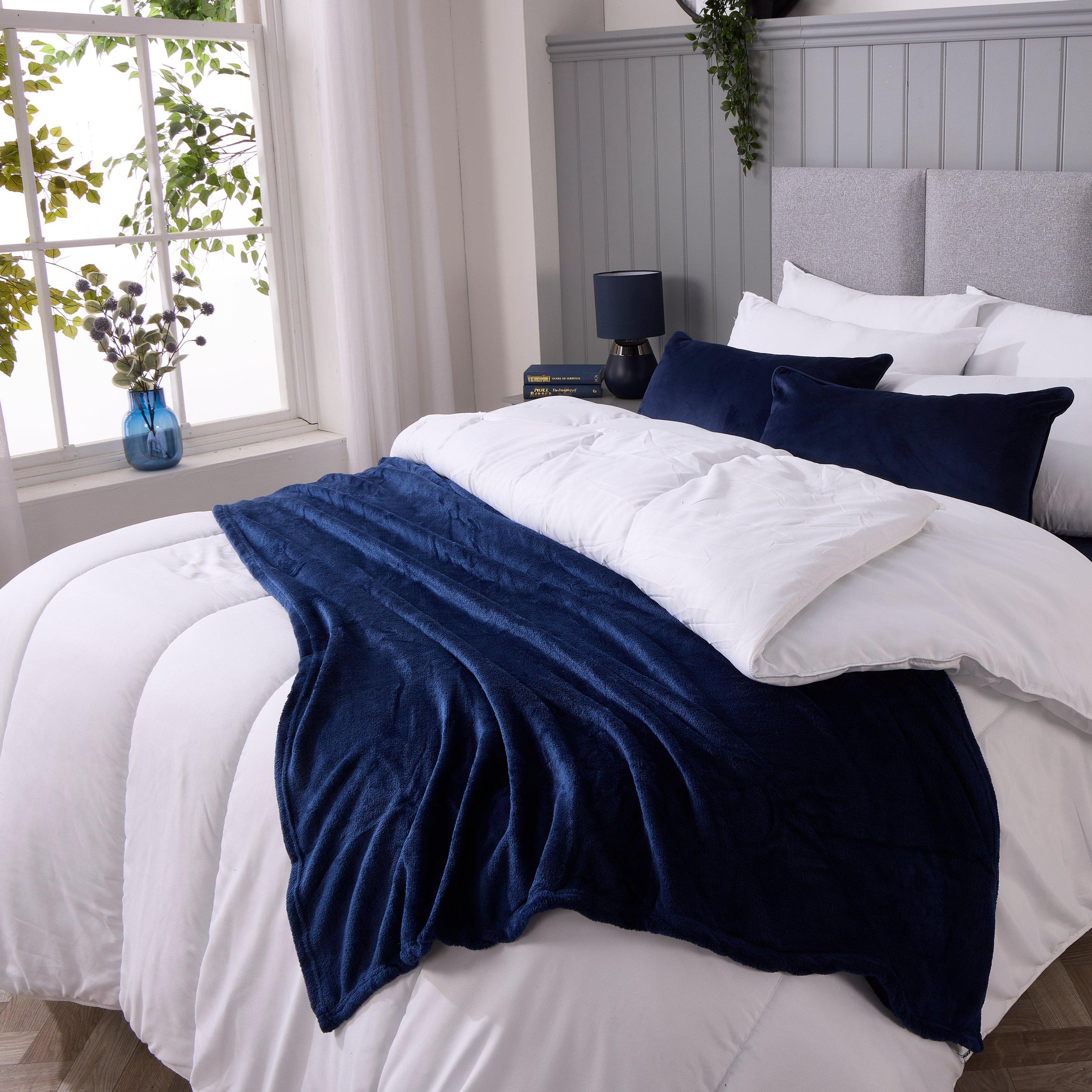 White - Downland - Sleep Well 7.5 tog Duvet - 2