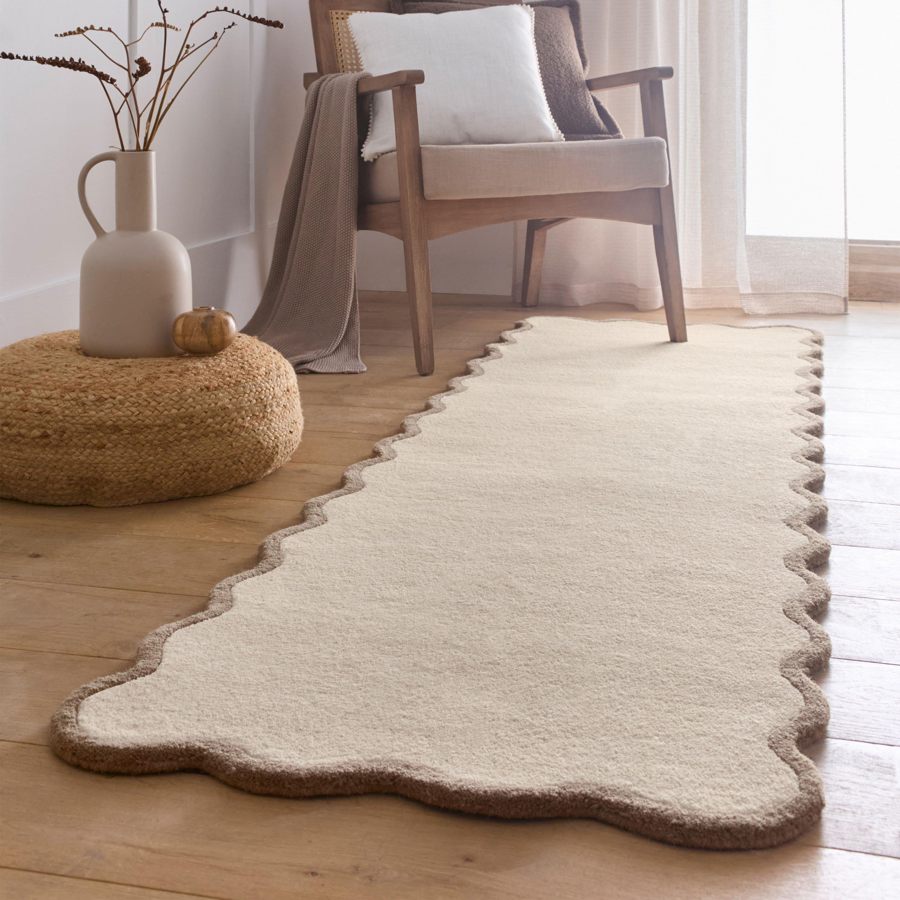 Scalloped Elsie Rug