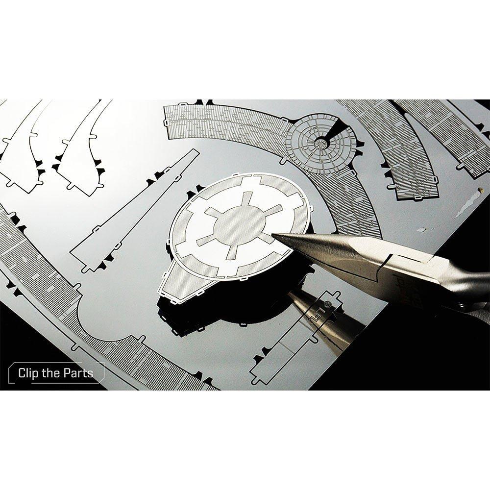 Mercadoria - Star Wars - Metal Earth - Death Star 3D Model Kit - 9