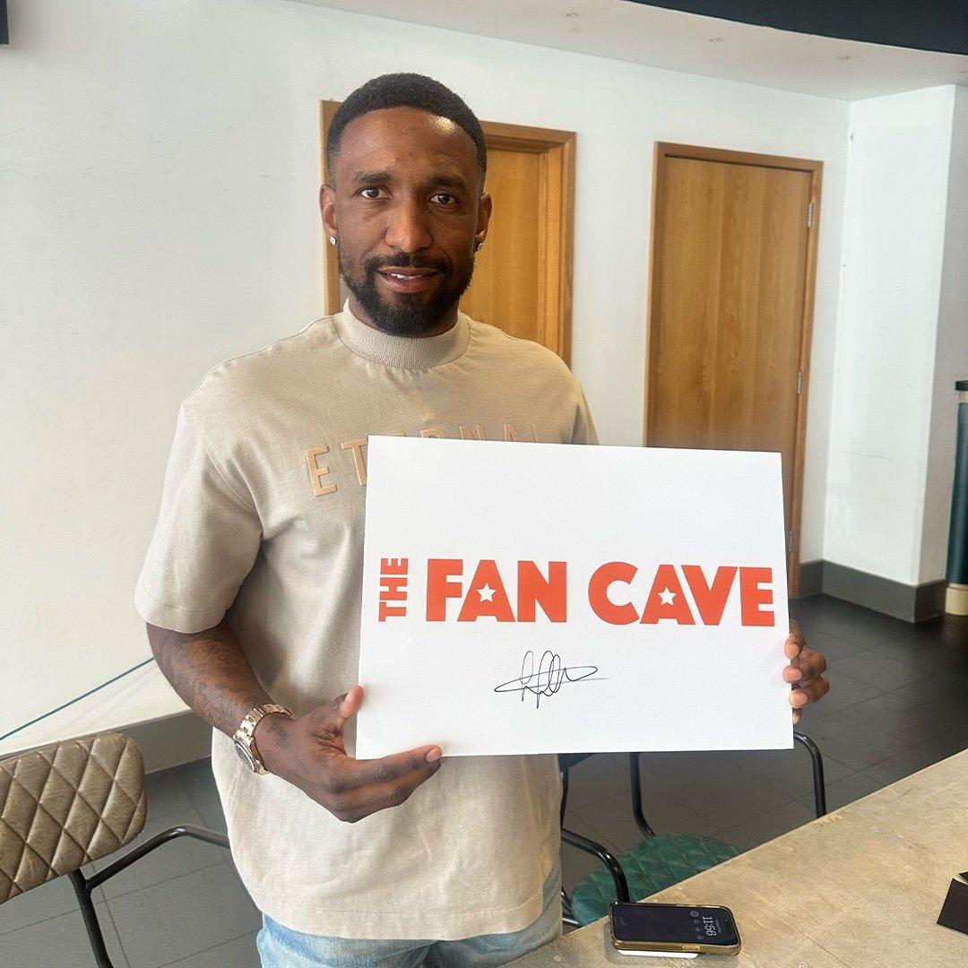 White - The Fan Cave - Jermain Defoe Signed England Shirt Elite Frame - 2