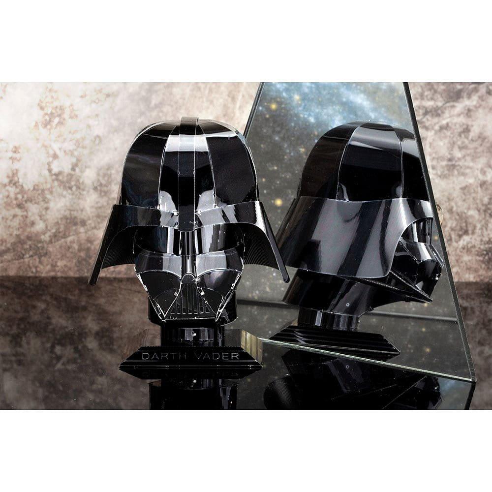 Merchandise - Star Wars - Metal Earth - Darth Vader Helmet 3D Model Kit - 13