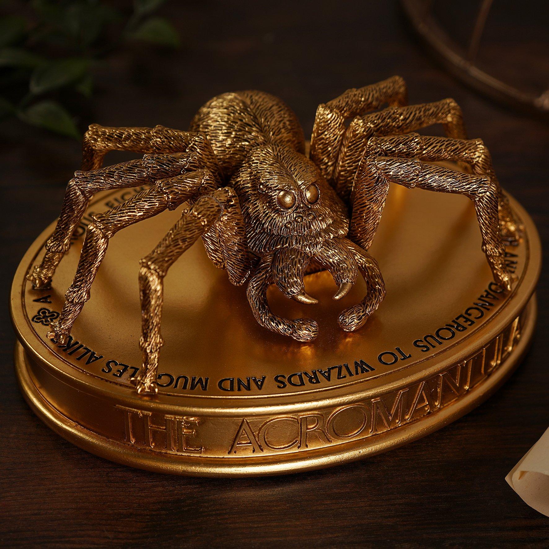 Harry Potter  Herbology Figurine Aragog - Gold - Small