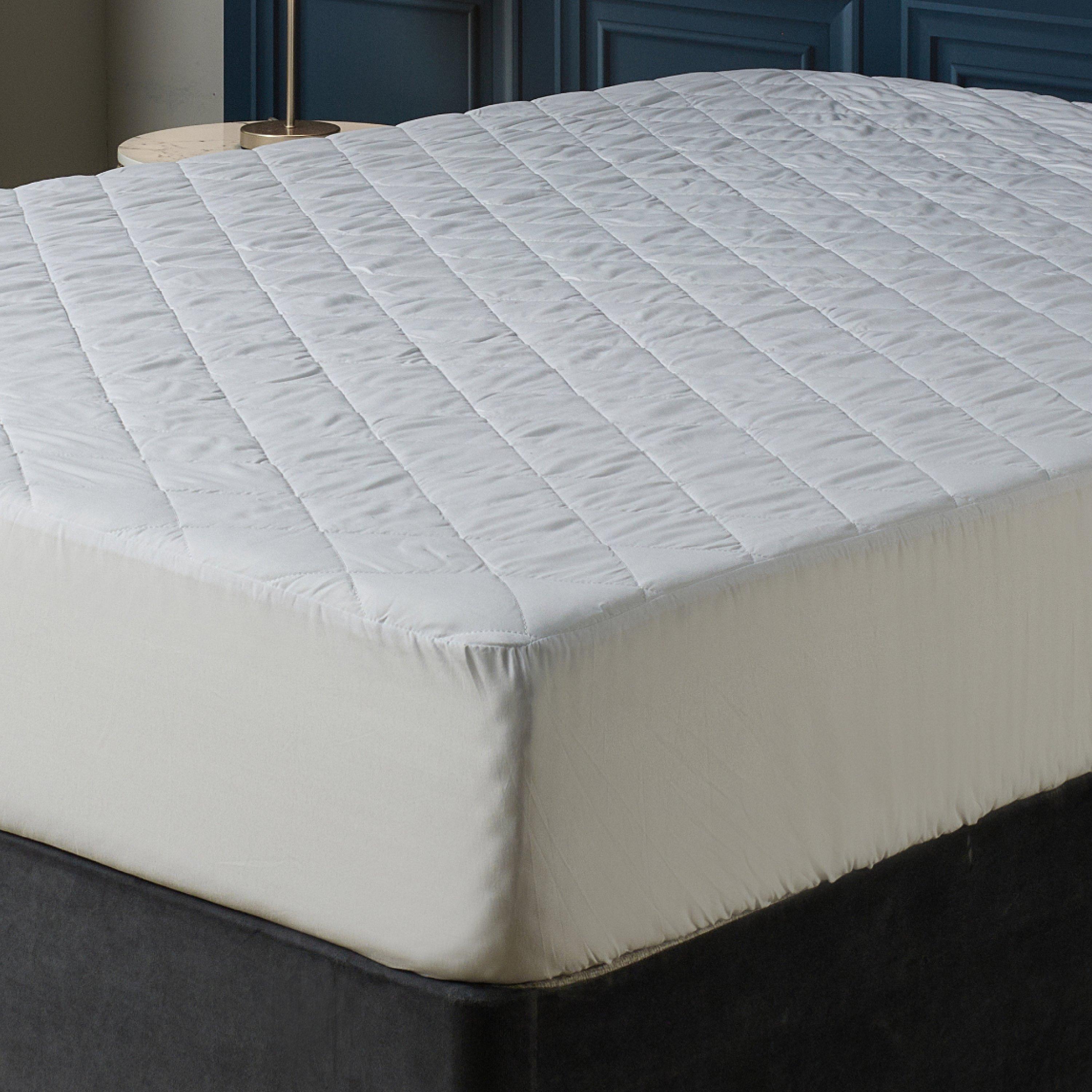 White - Downland - Superbounce Mattress Protector - 3
