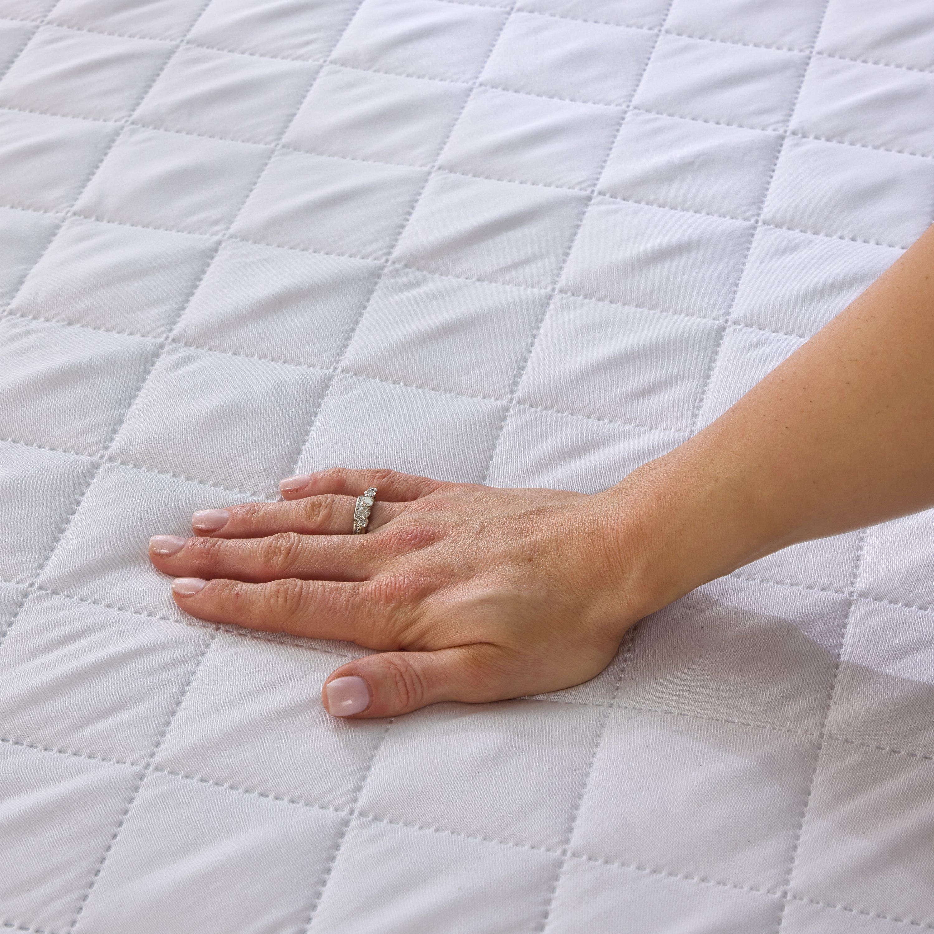 White - Downland - Superbounce Mattress Protector - 4