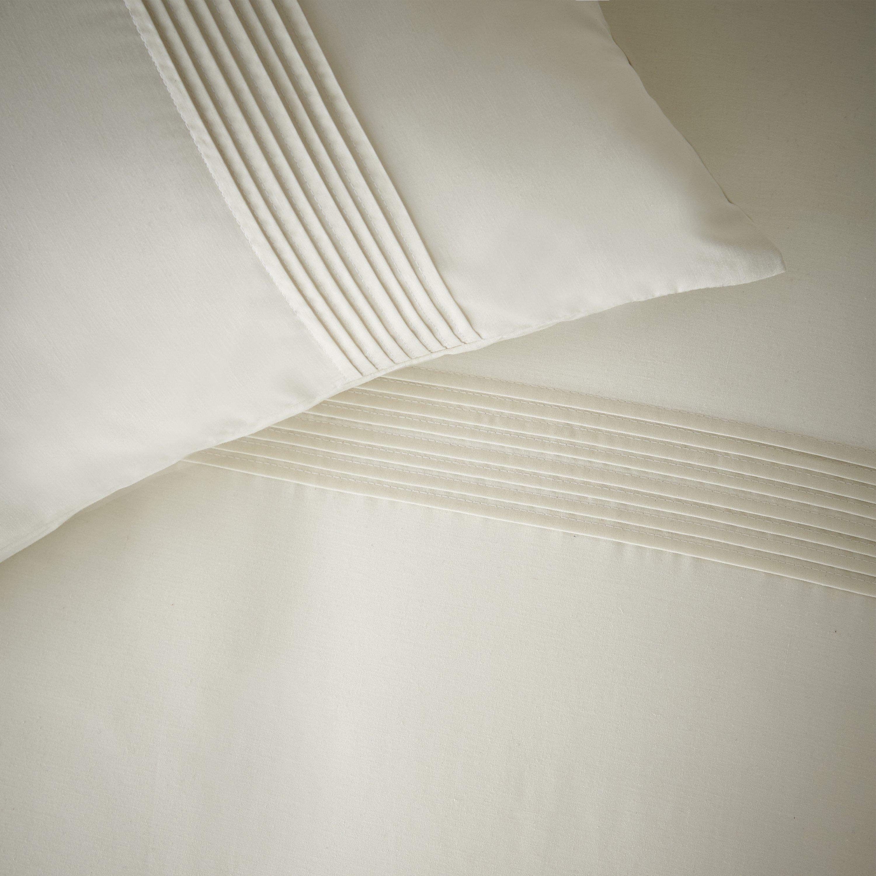 Cream - Catherine Lansfield - Pintuck Easy Iron Percale Duvet Cover Set - 3