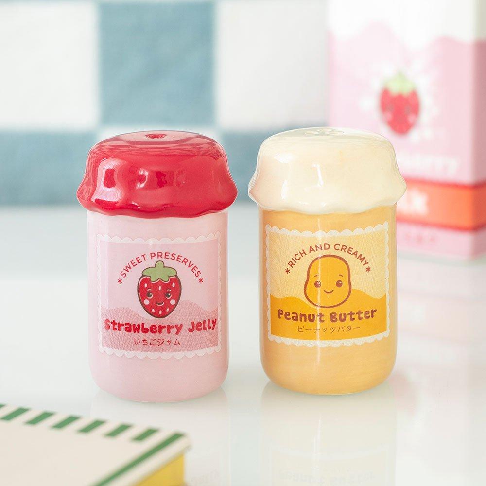 Something Different  Peanut Butter And Jelly Jar Salt And Pepper Shaker - Pink