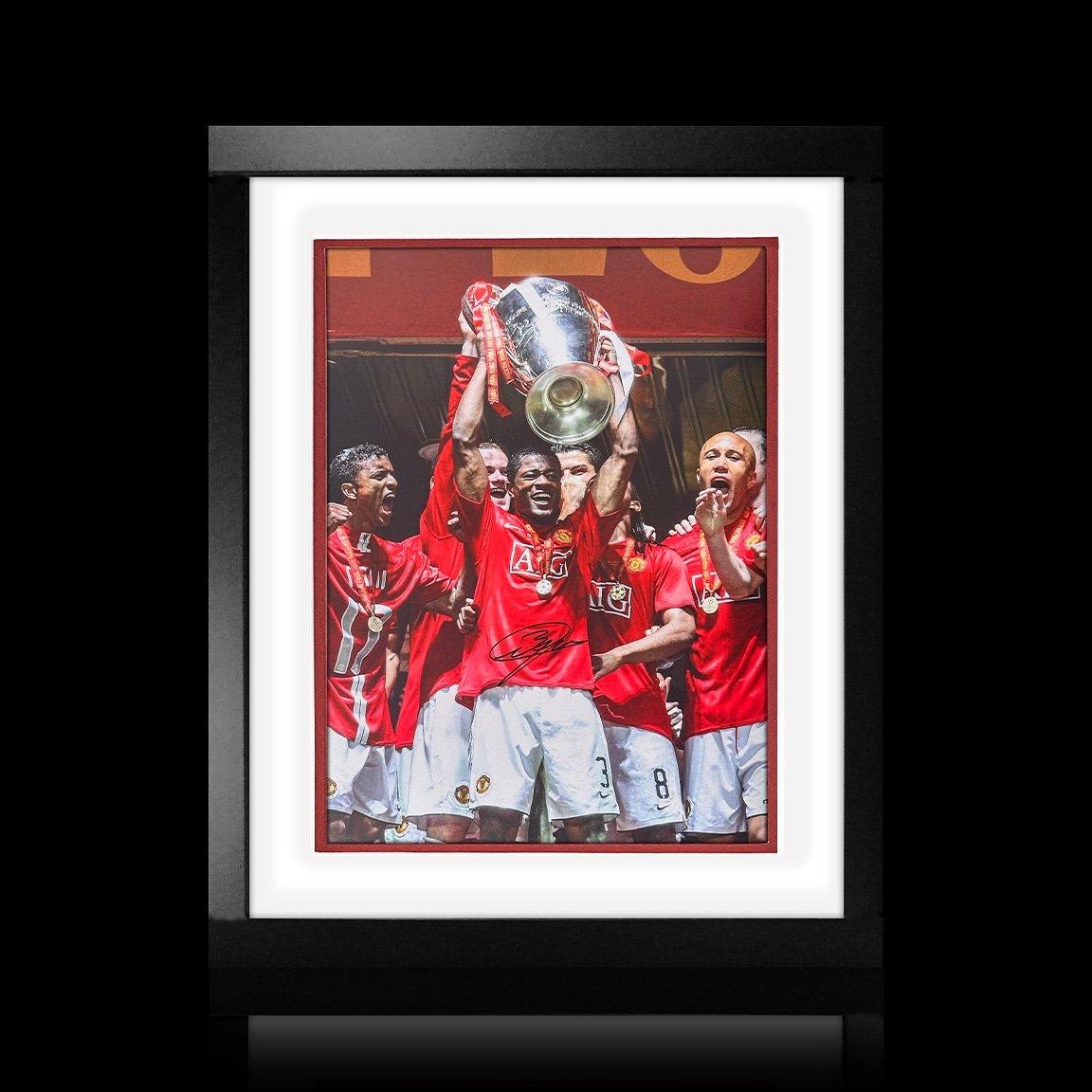 The Fan Cave  Patrice Evra Signed Manchester United Deluxe Mount - Red - 550x450mm