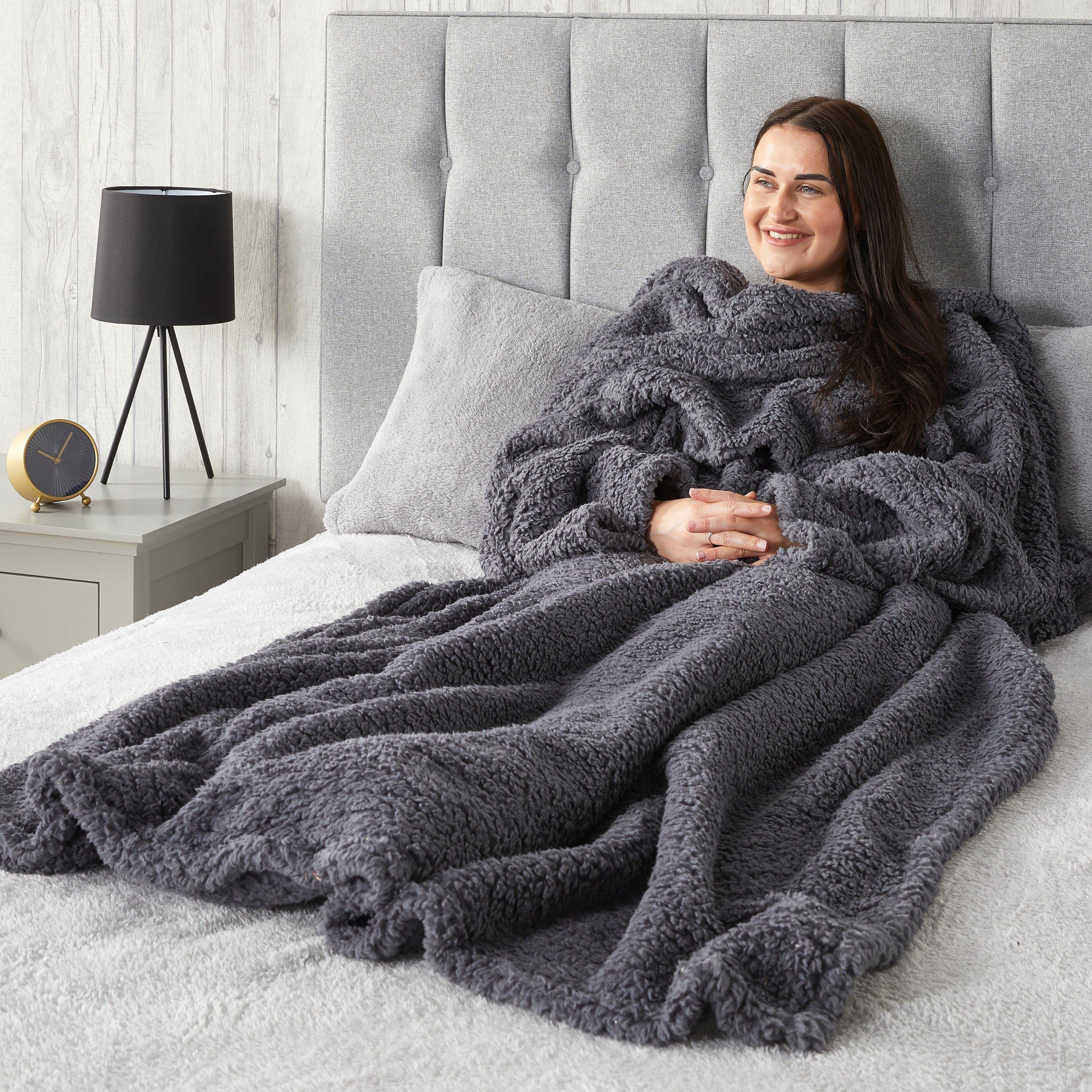 Charcoal - Downland - Wearable Relaxing Blanket - 1