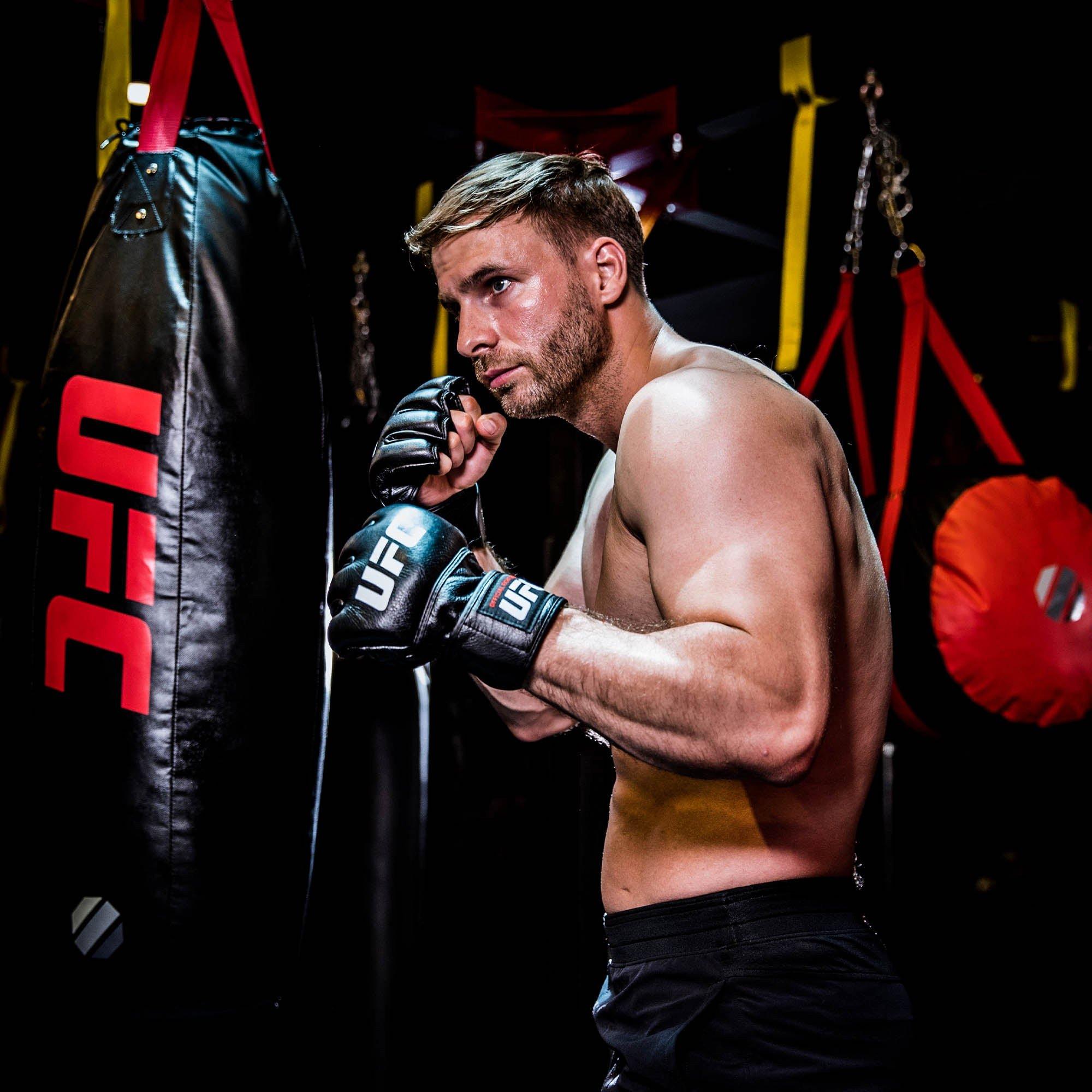 Black - UFC - UFC Official Fight Gloves - 8