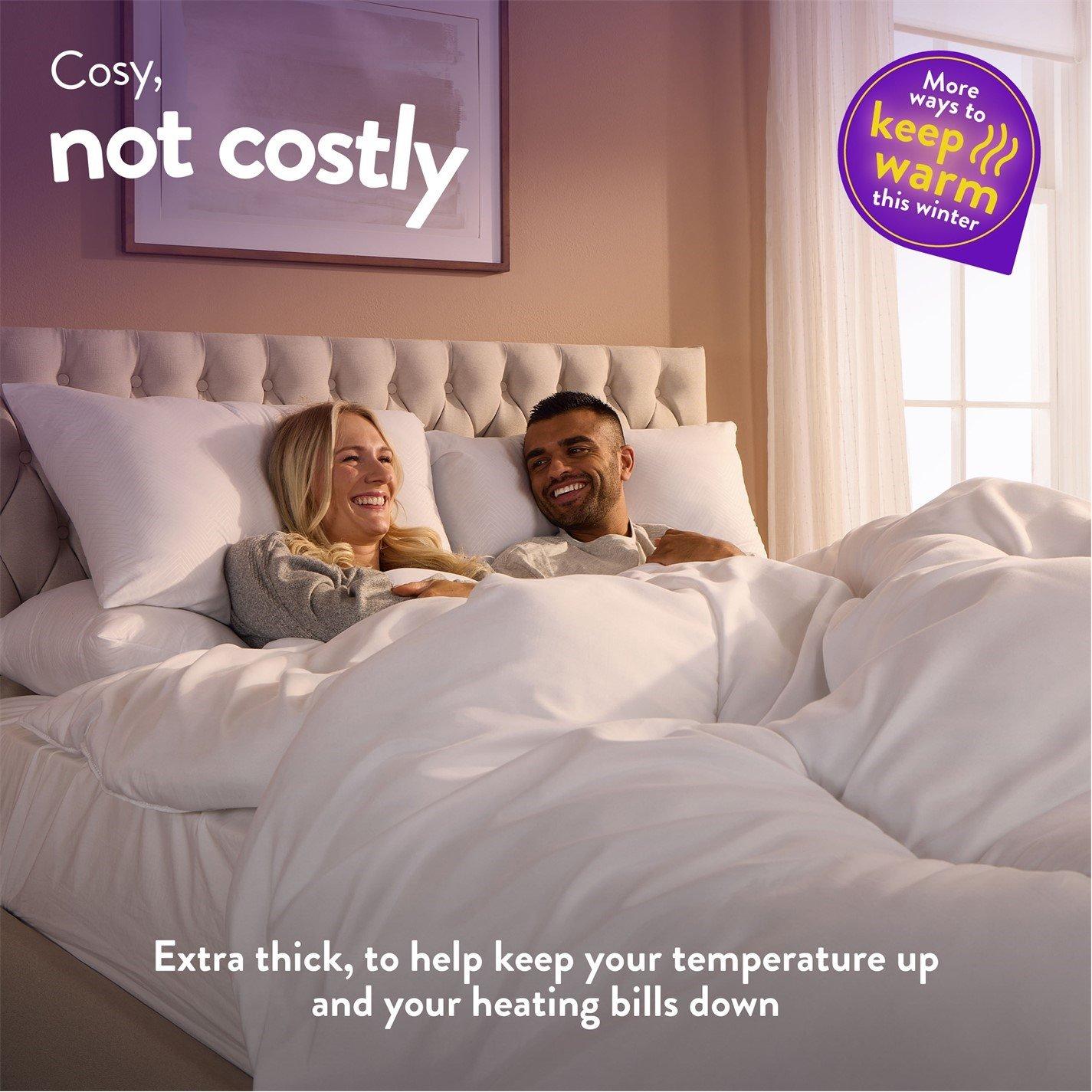 White - Slumberdown - Chilly Nights 15 Tog Duvet - 3