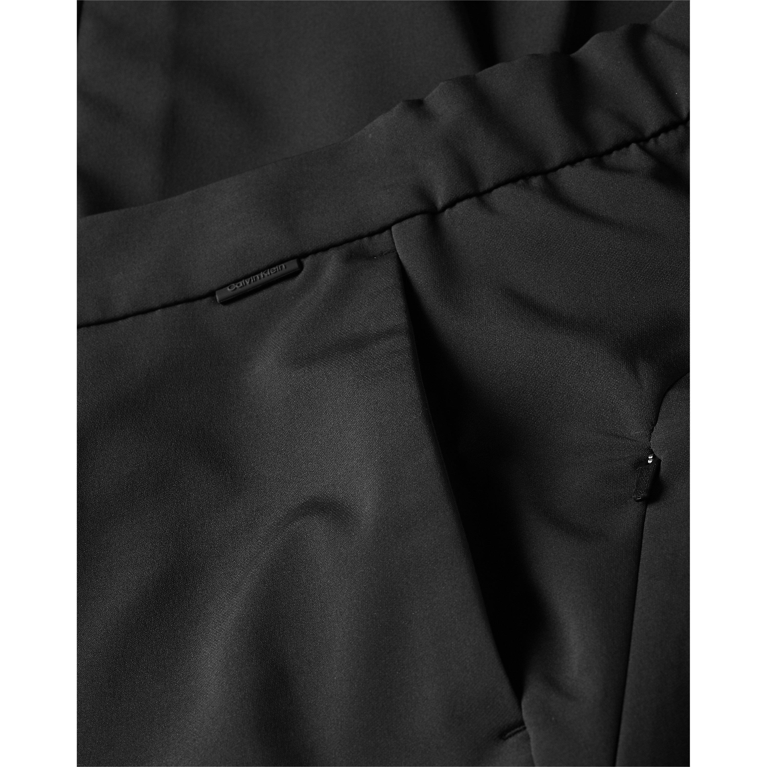 Black BEH - Calvin Klein - Men's Tech Knitted Performance Tapered Trousers - 4