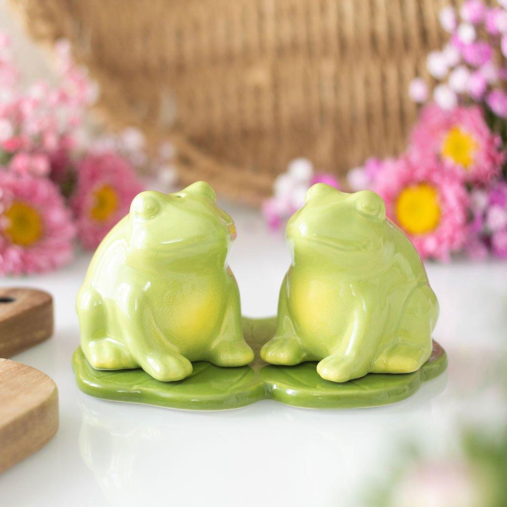 Something Different  Luna Frog Salt And Pepper Shakers - Green