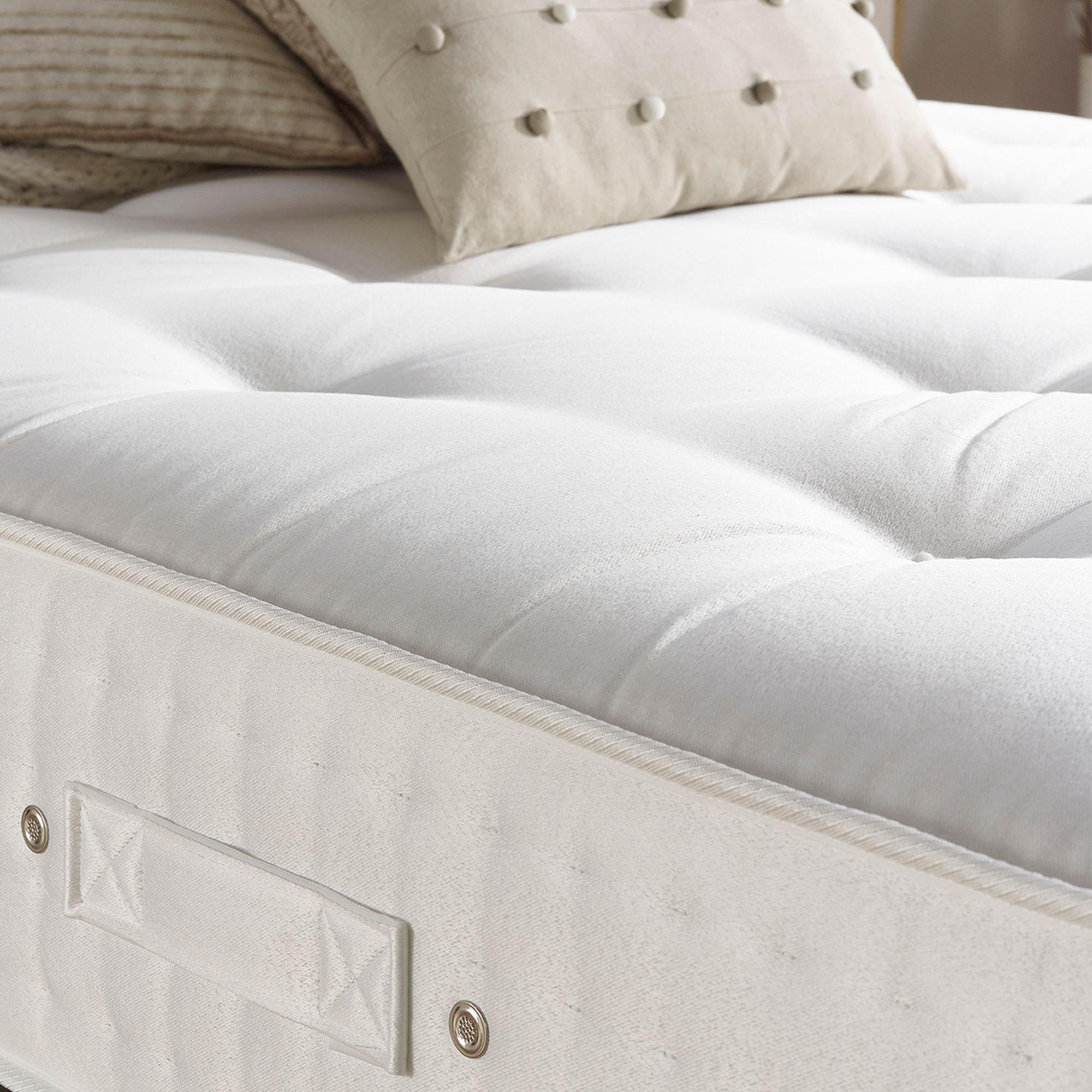 White - Aspire - Luxury 3000 Pocket Cashmere Wool Mattress Medium C - 3