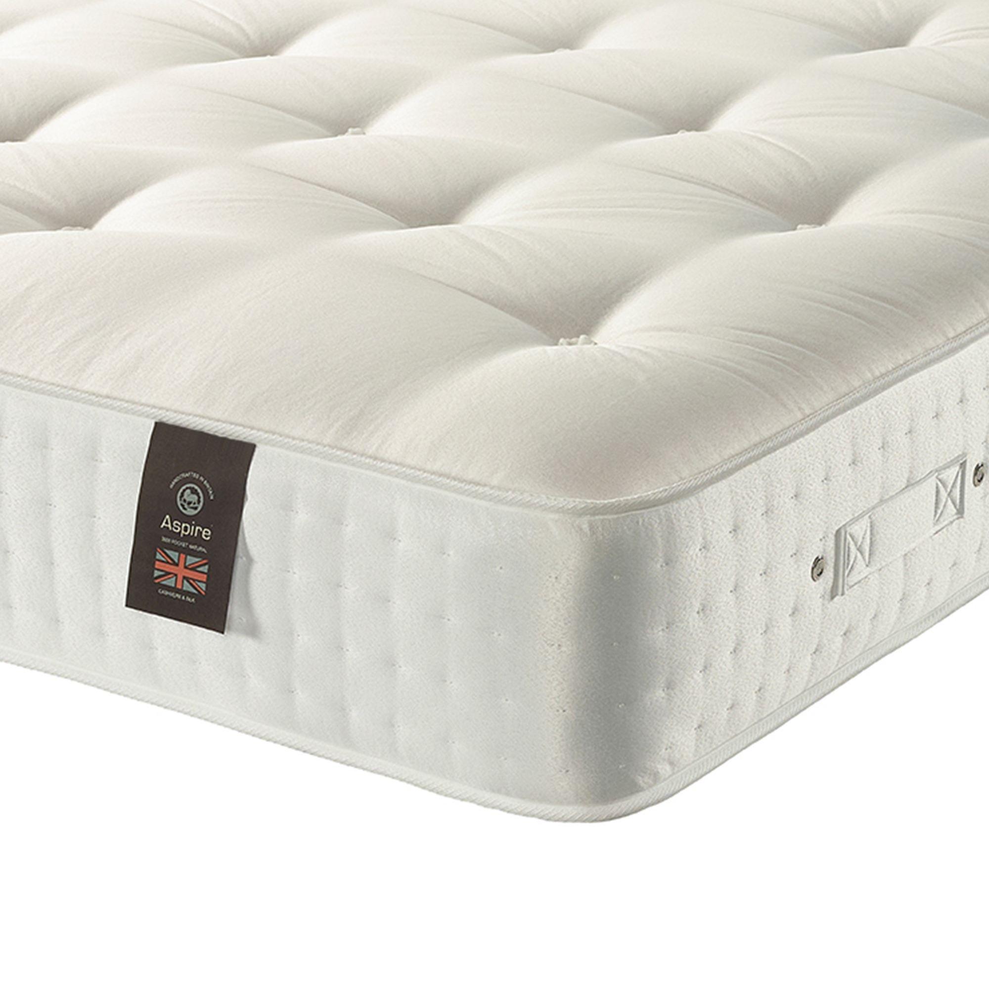 White - Aspire - Luxury 3000 Pocket Cashmere Wool Mattress Medium C - 5