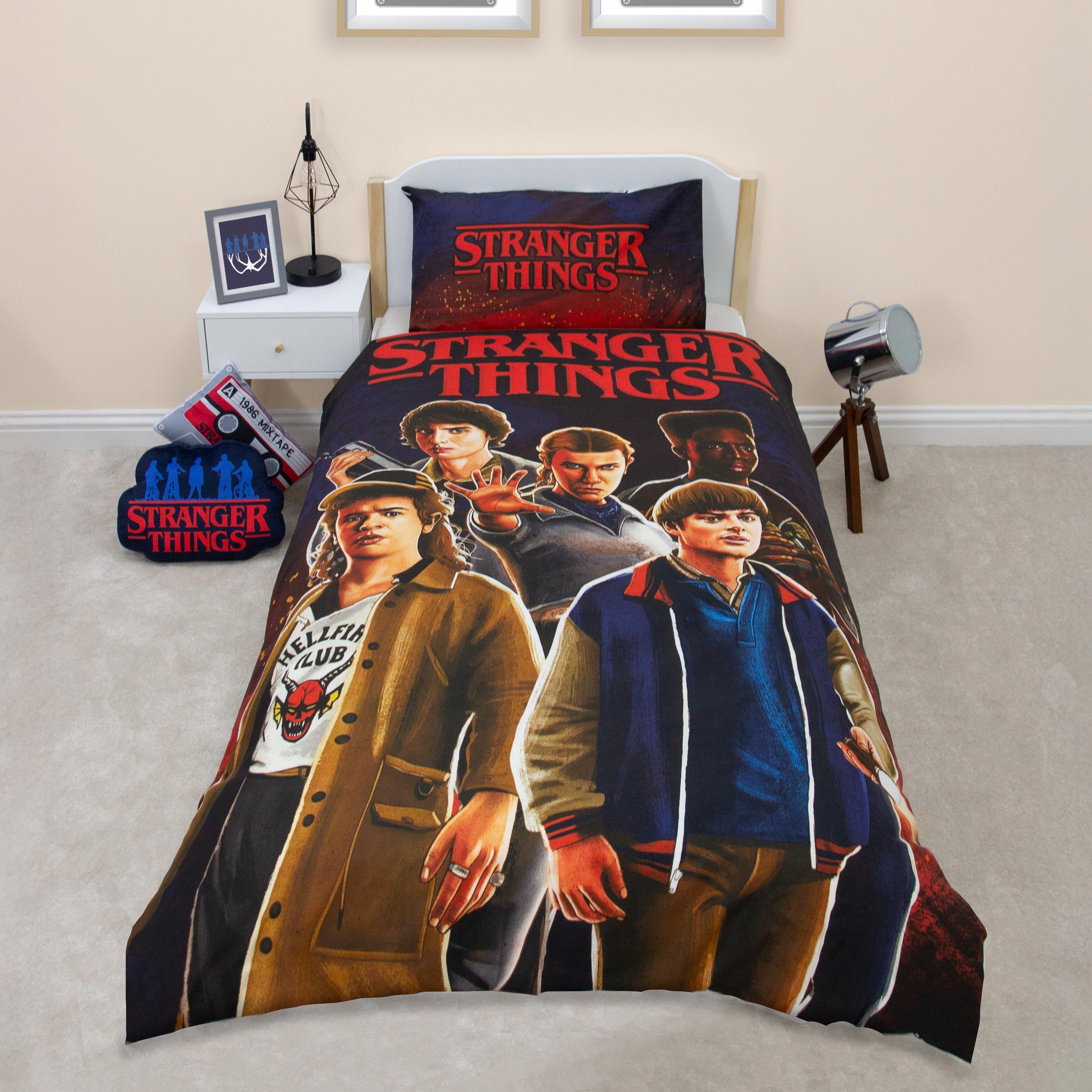 Multi - Stranger Things - Stranger Things Flames Single Panel Duvet - 1