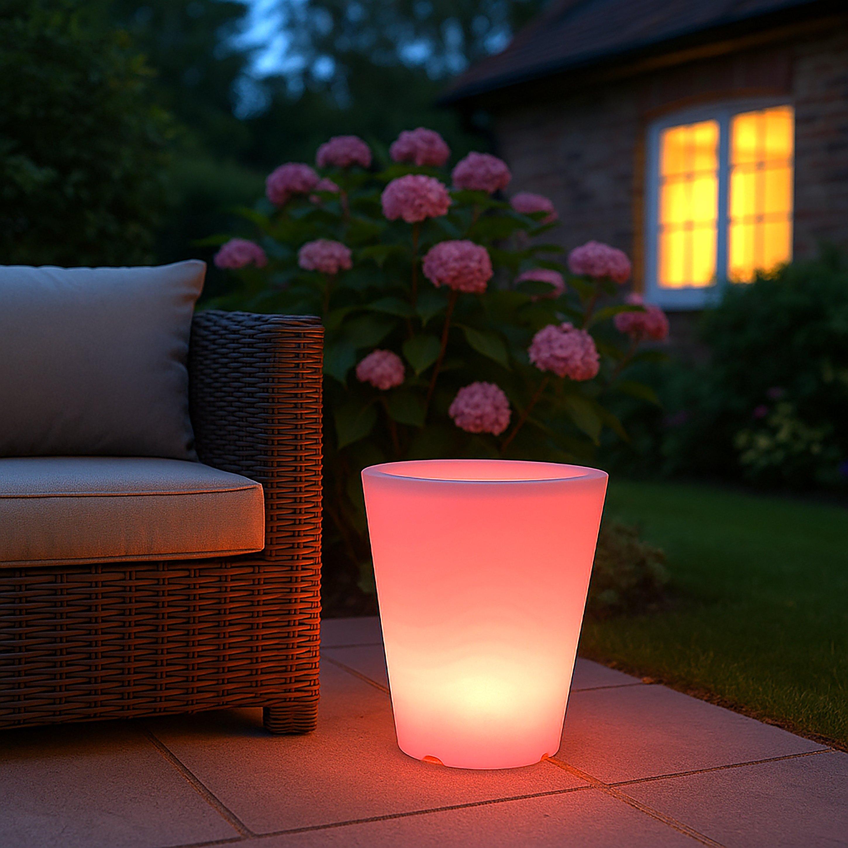 White - Lighting Collection - SOLAR OUTDOOR LED FLOWER POT - 3