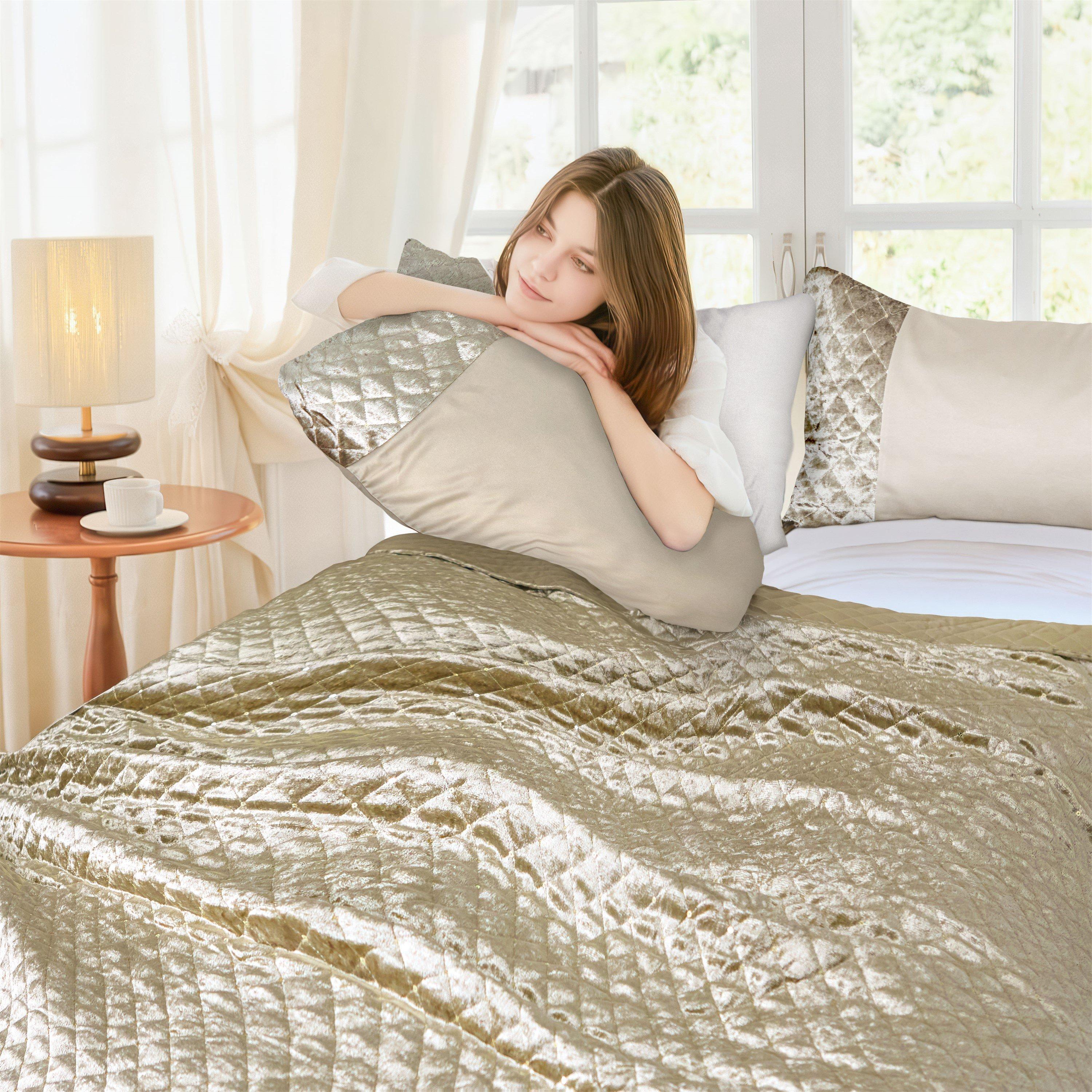 Mink Cream - Emma Barclay - Bedspread Set Velvet Quilted Glamour - 4