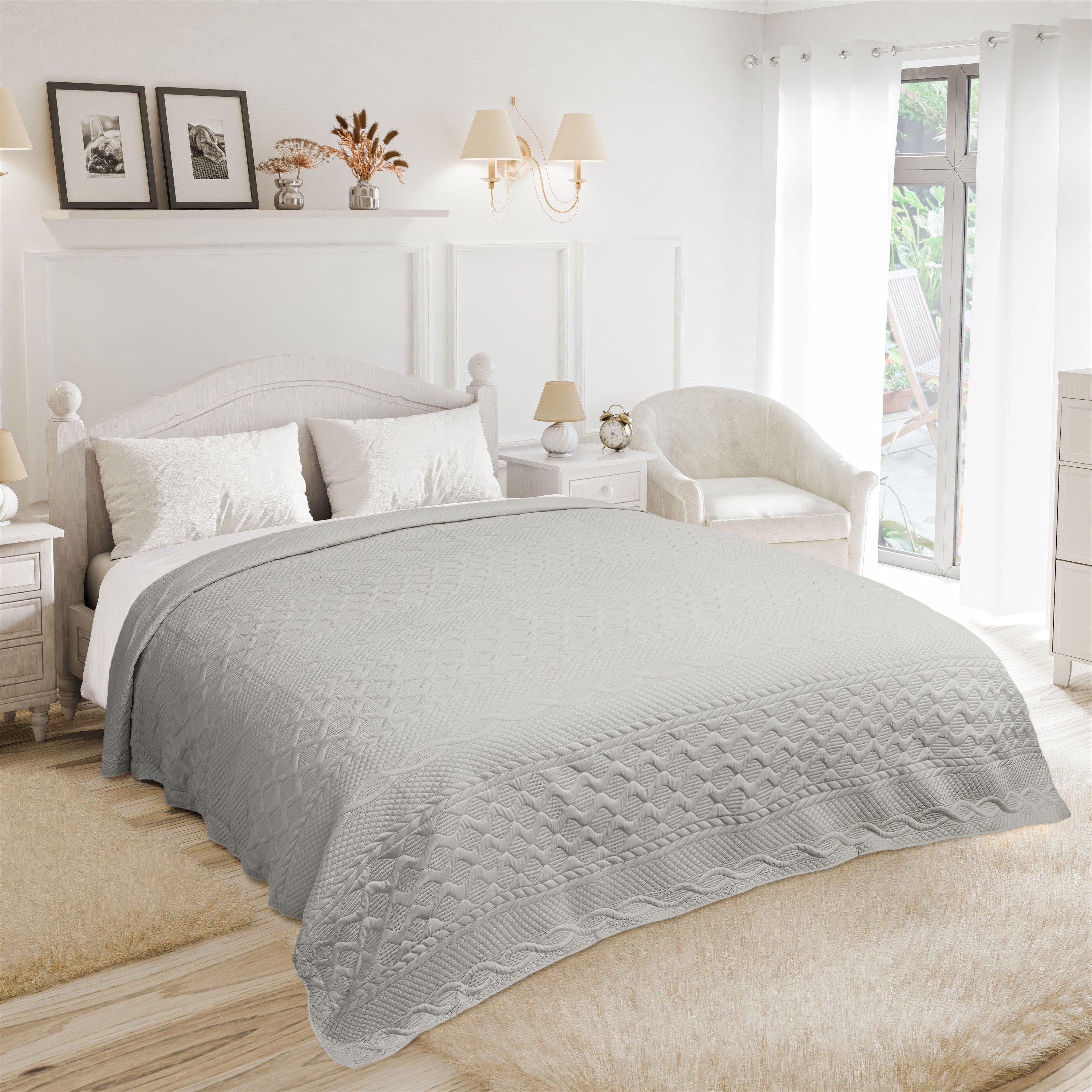 Bedspread Quilted Aran