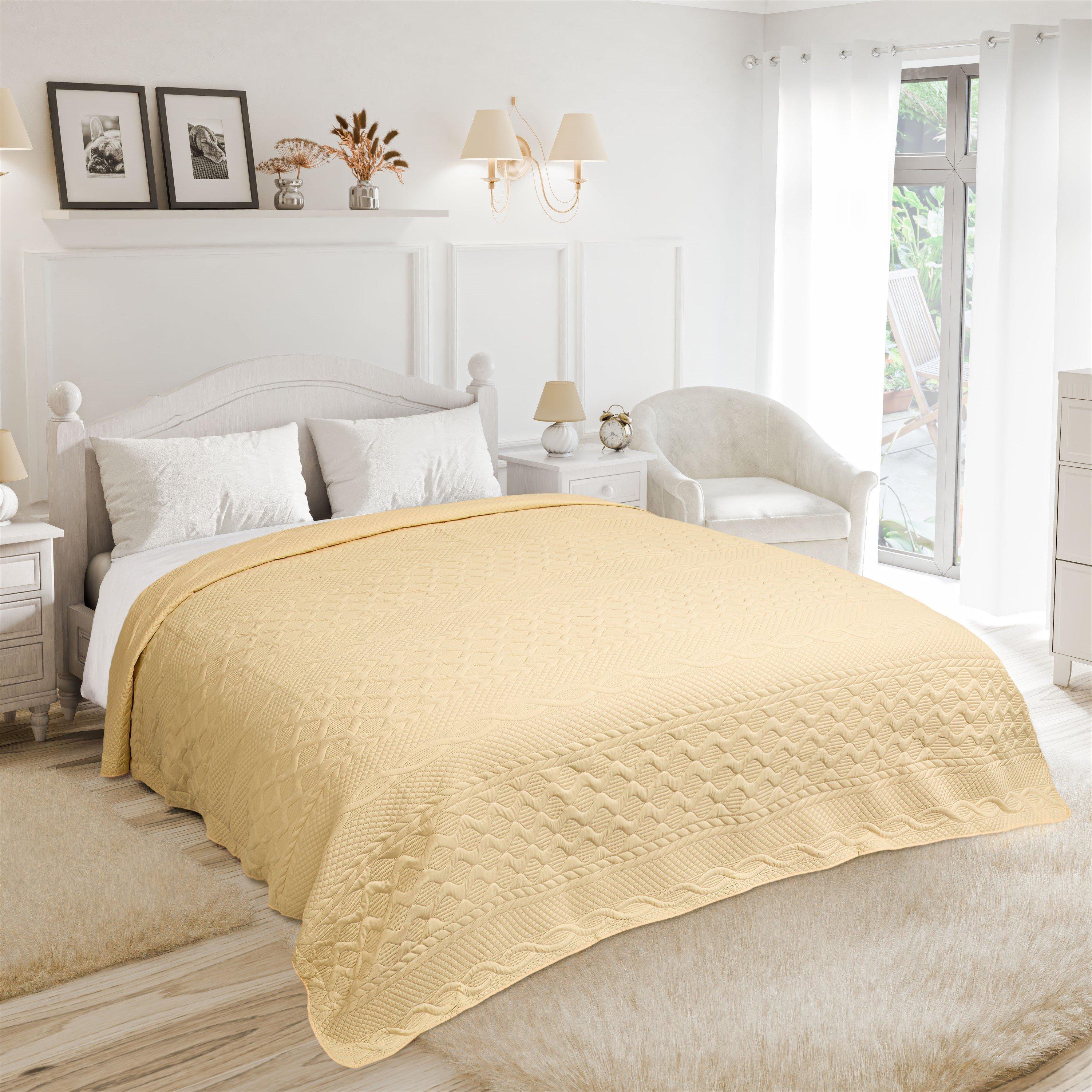Bedspread Quilted Aran
