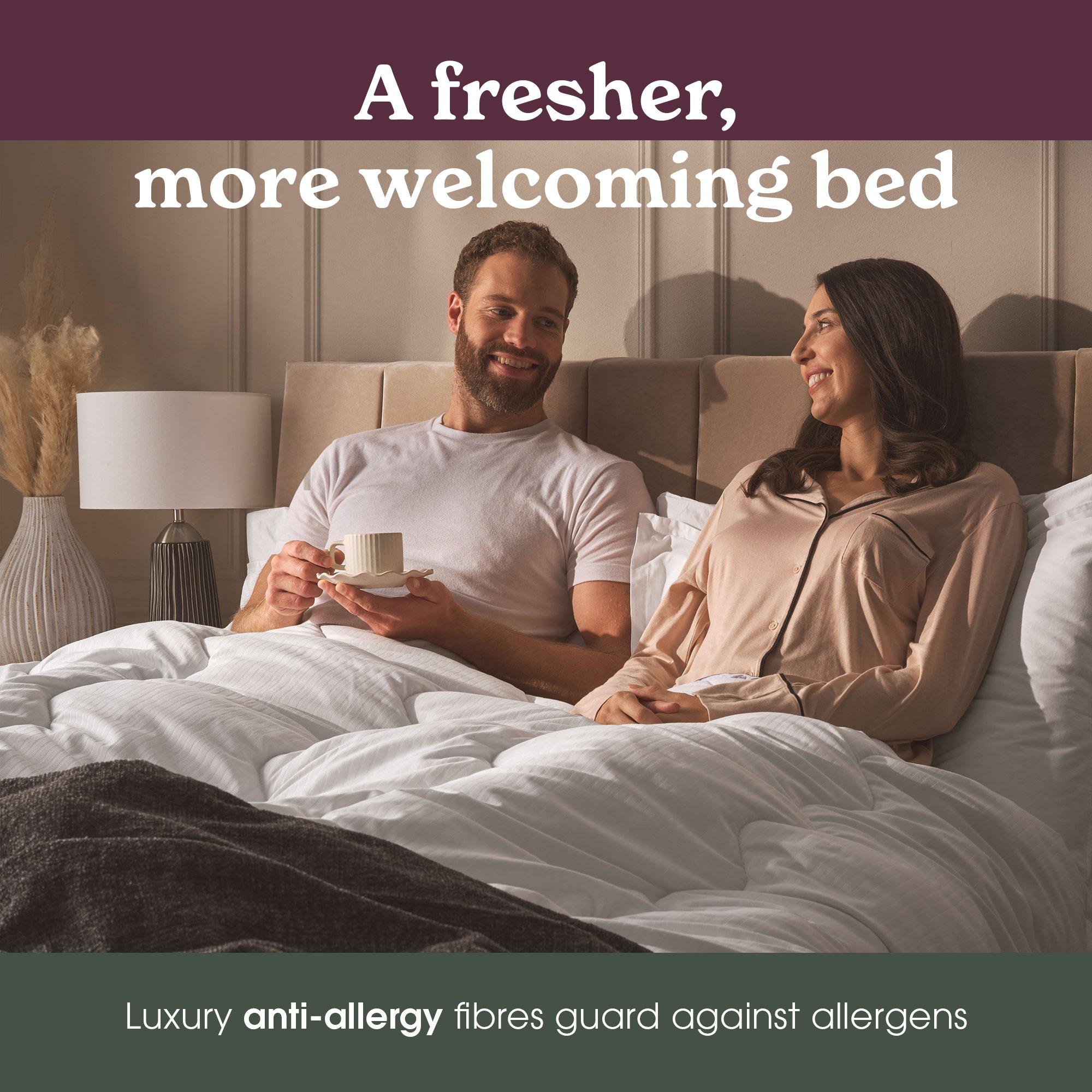 White - Sleepeezee - Hotel Luxe Pillow Pair - 6