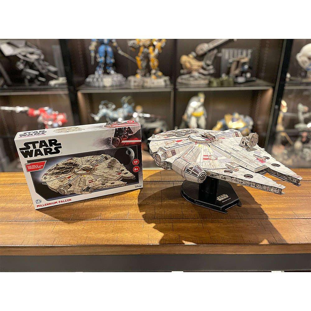 Merchandise - Star Wars - Millennium Falcon Model Kit - 5