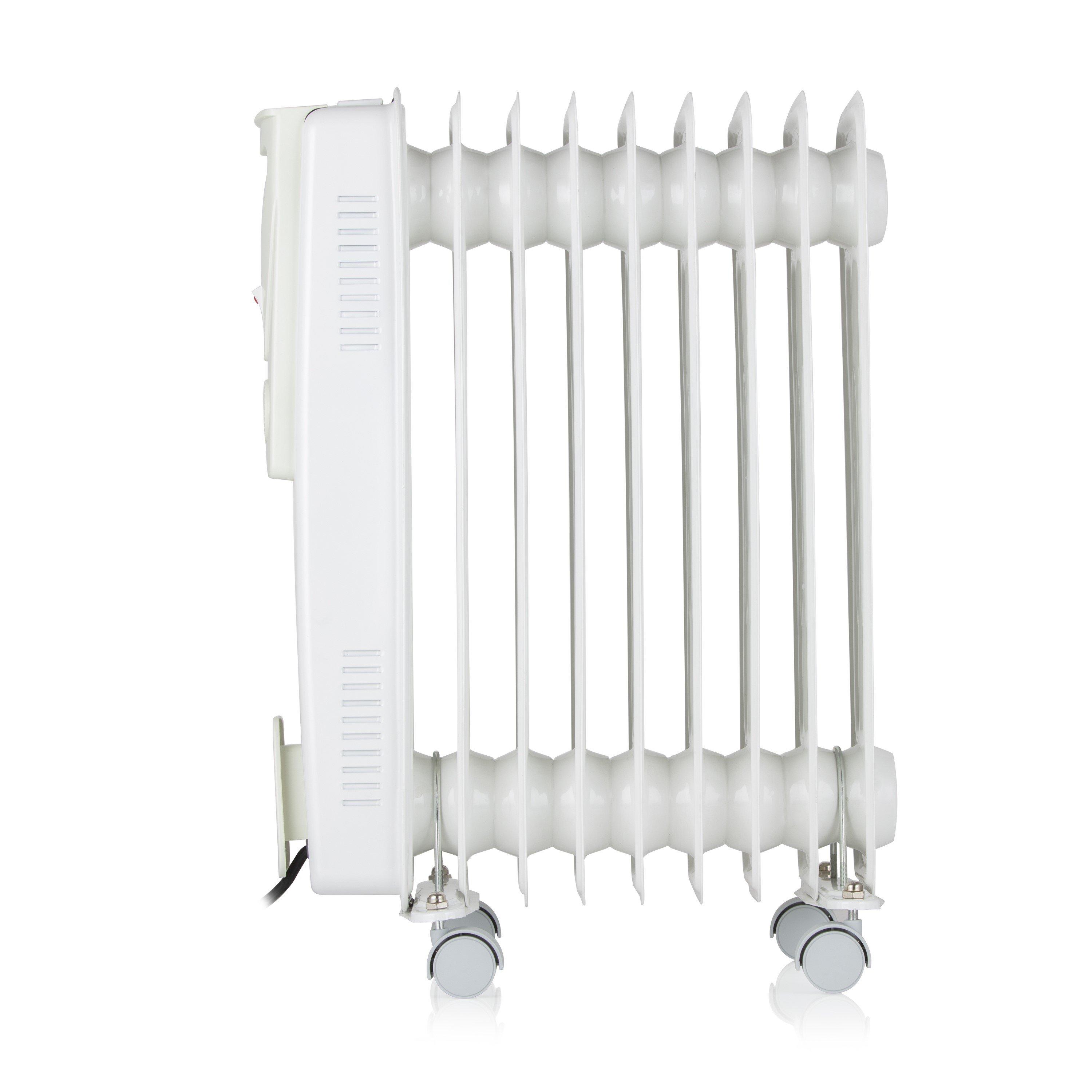 White - Warmlite - 2000W 9-Fin Oil Filled Radiator with 3 Power Setti - 3