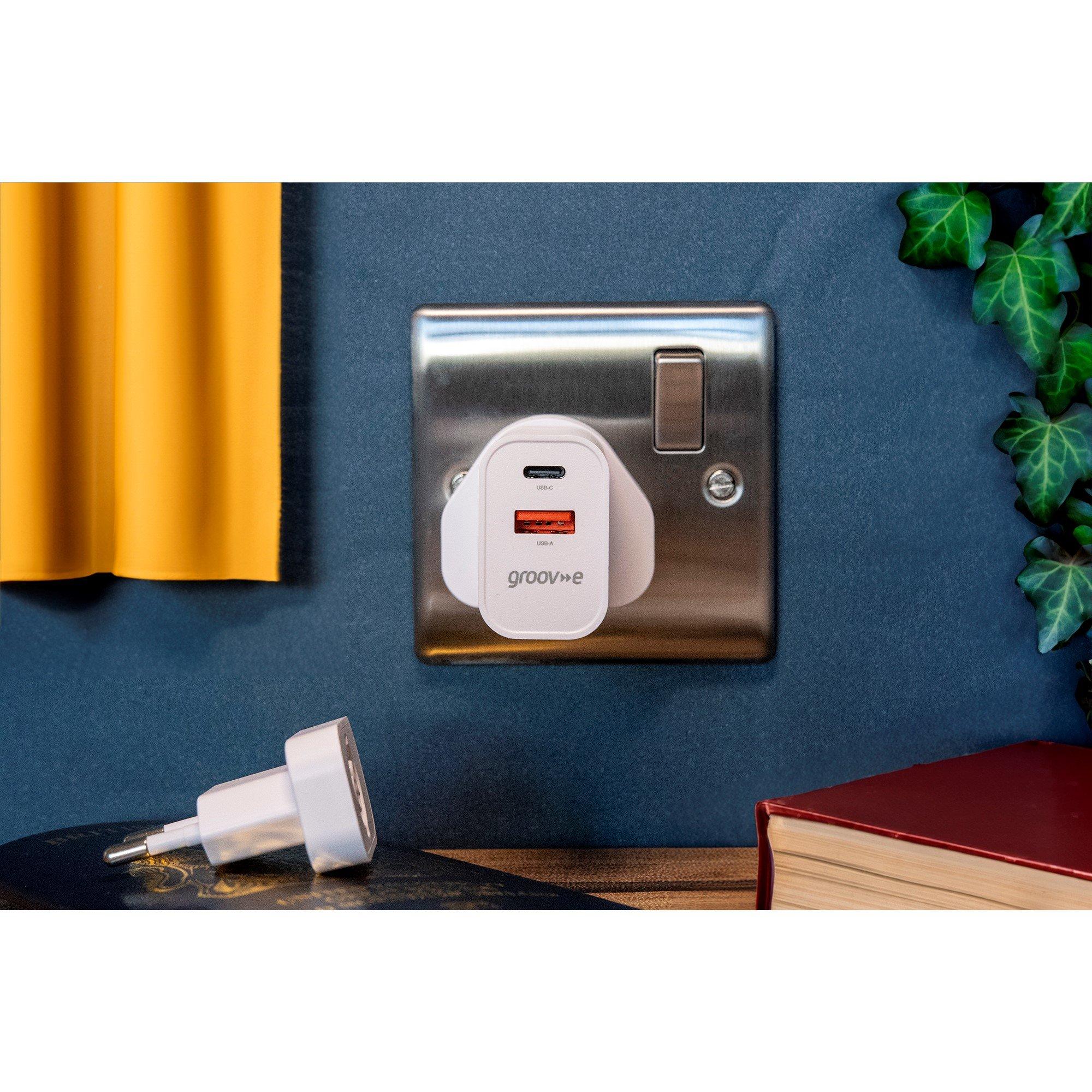 White - Groov-e - Multi-charger - 4