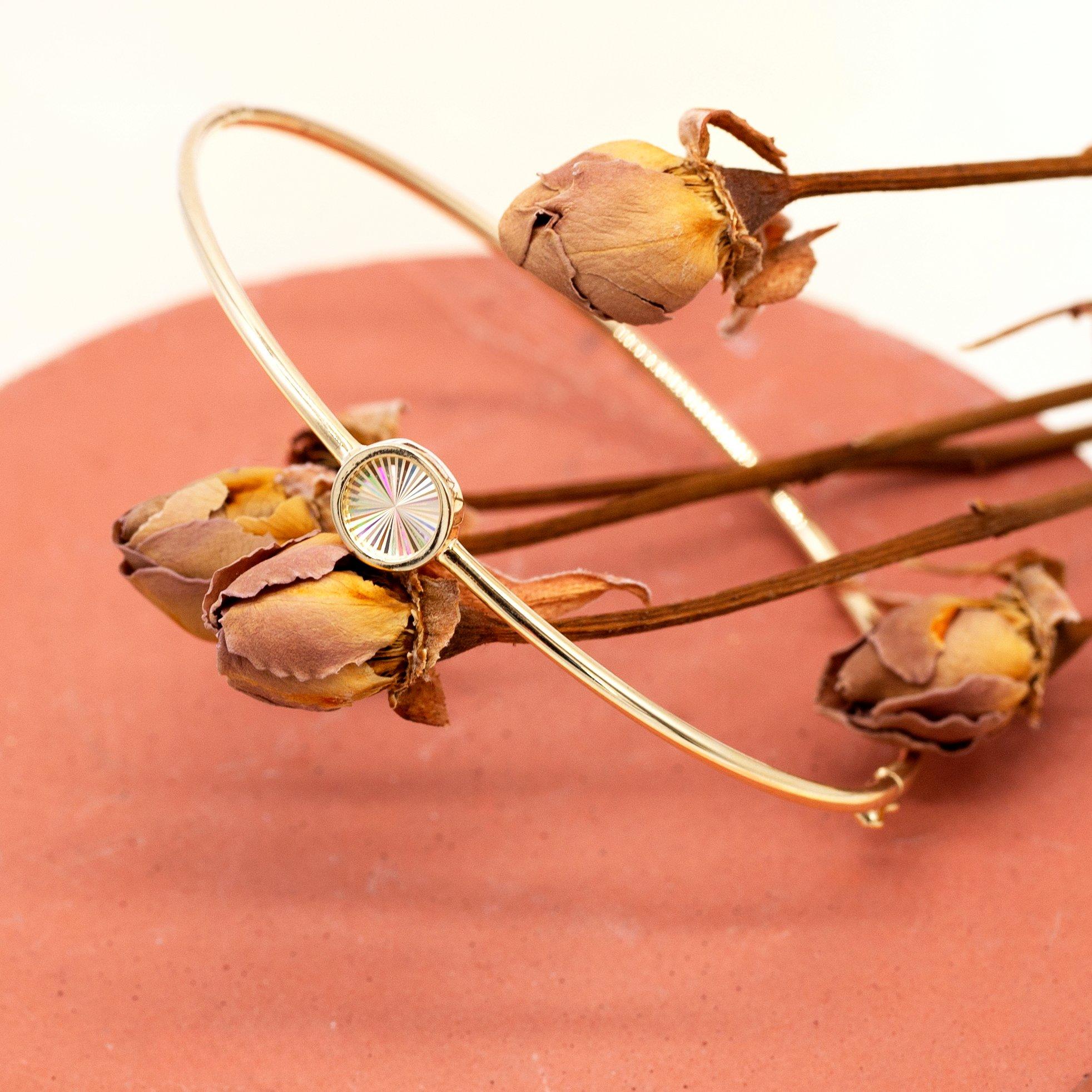 Yellow Gold - Be You - 9ct Gold Rainbow Circel Bangle - 3