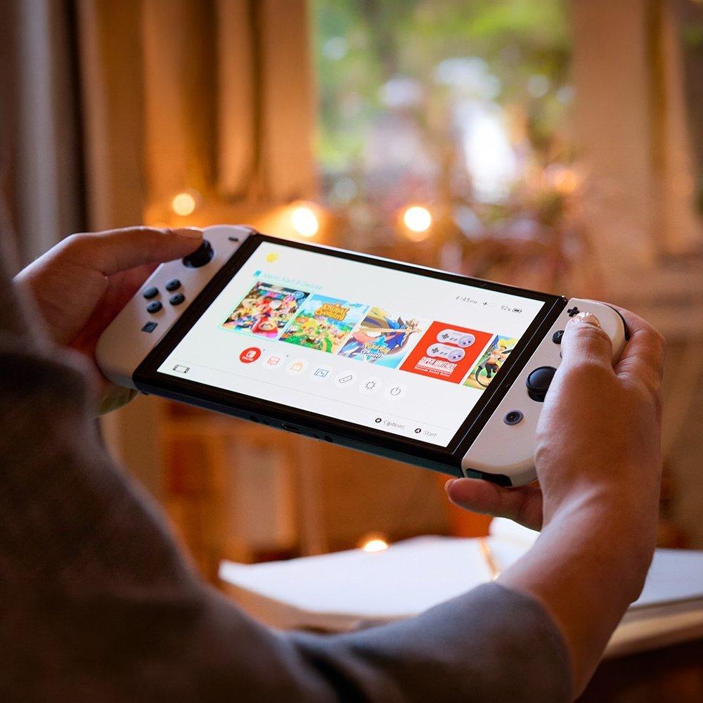 Consoles & Gaming 