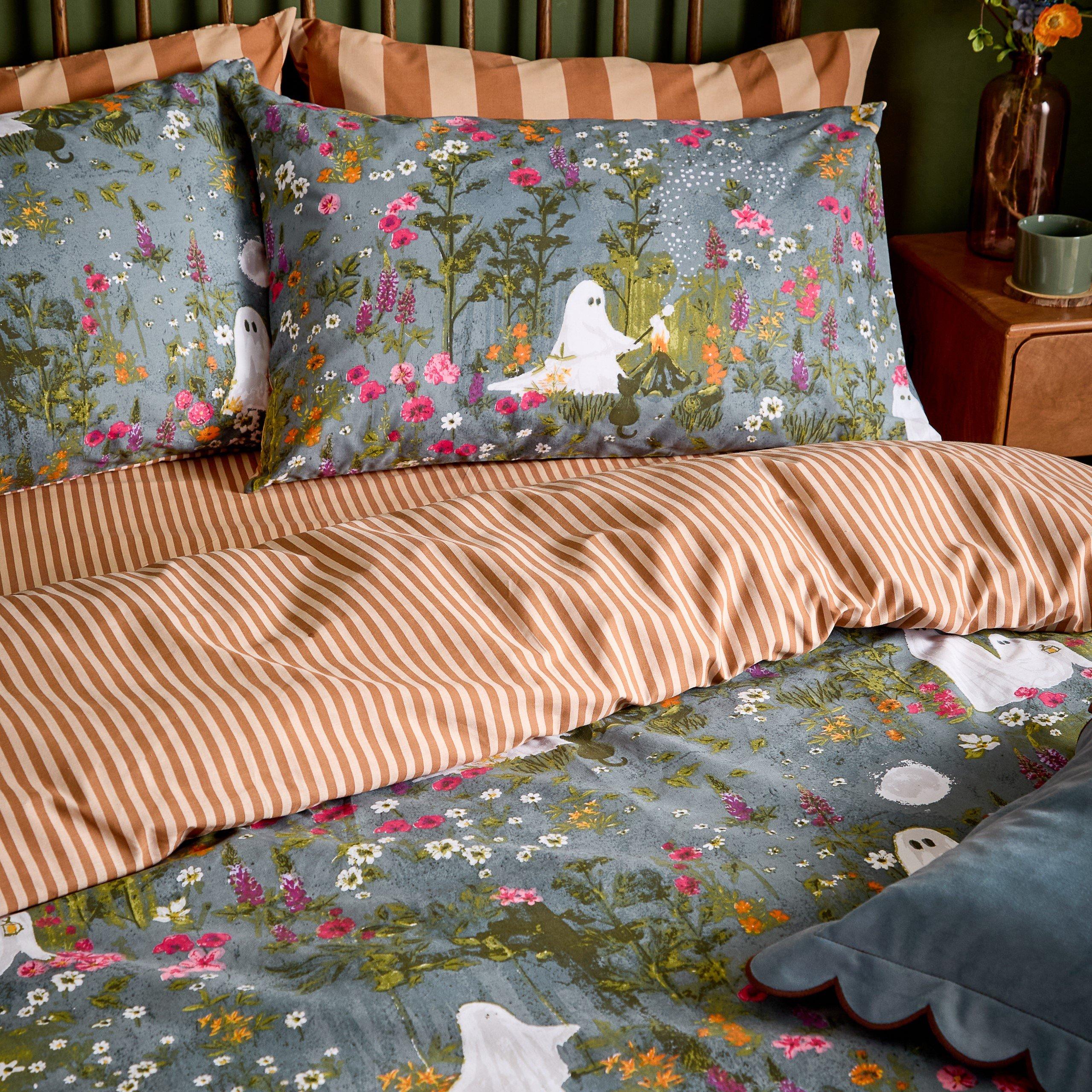 Multi - Furn - Bootanical Forest Reversible Halloween Duvet Sets - 3