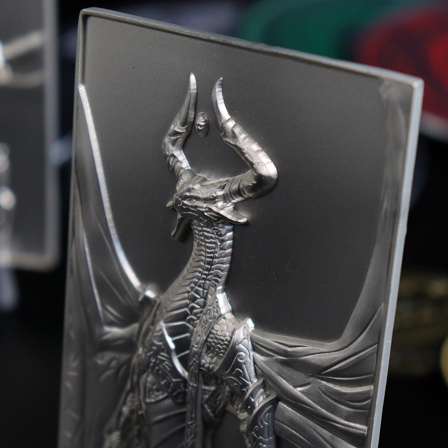 Marchandise - Magic the Gathering - MTG Silver Plated Nicol Bolas Metal Collectible - 5
