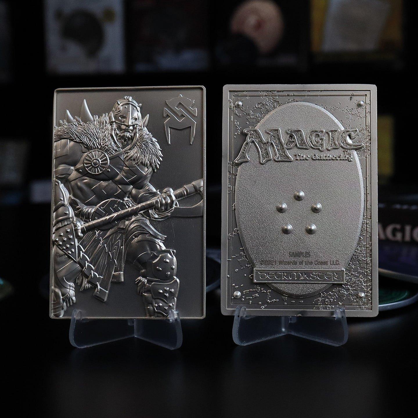 Mercadoria - Magic the Gathering - MTG Silver Plated Garruk Metal Collectible - 3