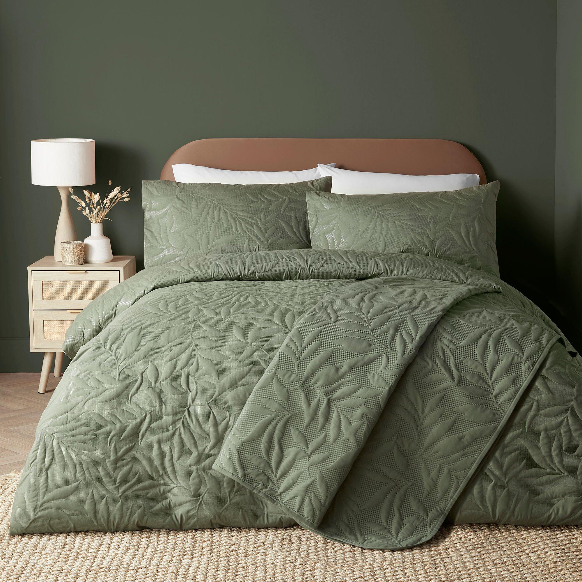 Dark Green - Serene Home - Luana Embossed Floral Duvet Cover Set in Green - 4