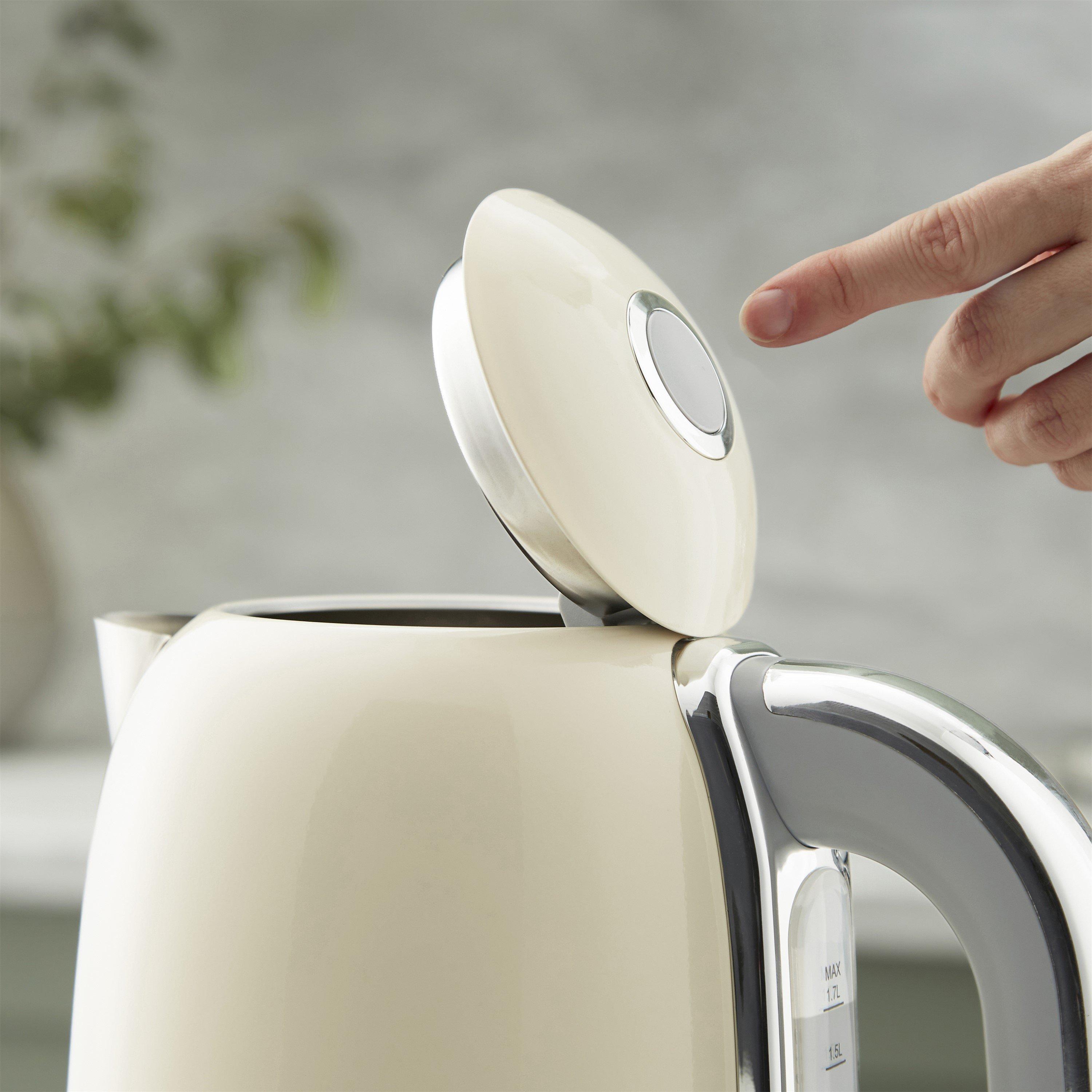 Cream - Swan - Solace Kitchen Set - 1.7L Kettle and 930W Toaster - 2