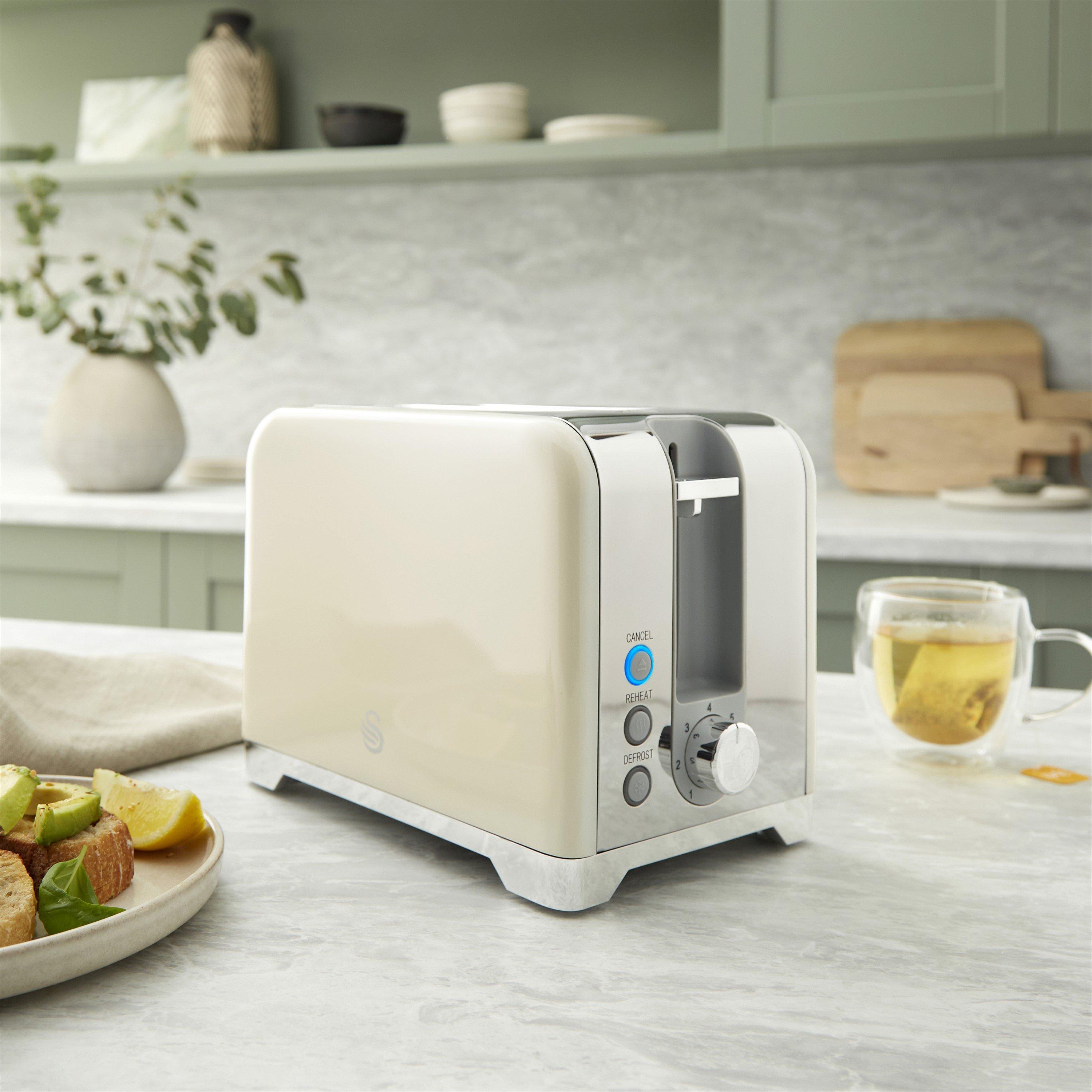 Cream - Swan - Solace Kitchen Set - 1.7L Kettle and 930W Toaster - 5