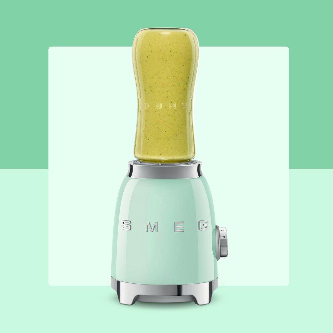 Pastel Green - Smeg - 50s Style Compact Personal Blender 600ml - 7