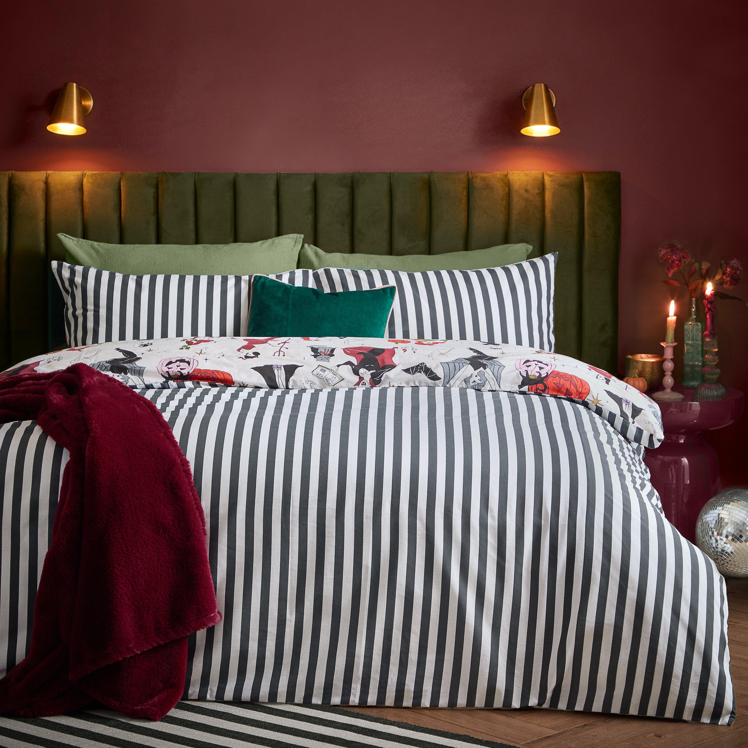 Monochrome - Furn - Trick or Treat Reversible Halloween Duvet Sets - 2
