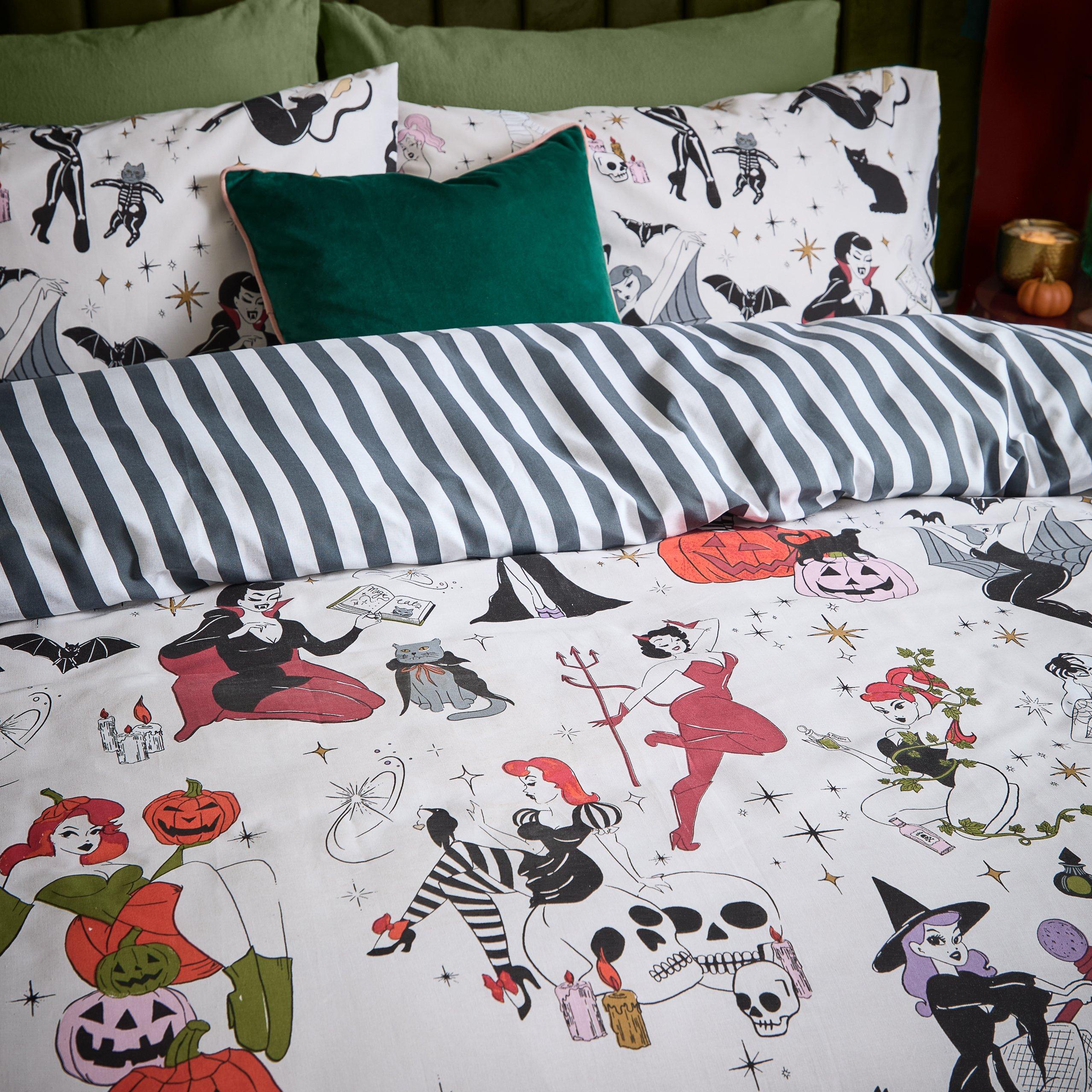 Monochrome - Furn - Trick or Treat Reversible Halloween Duvet Sets - 3