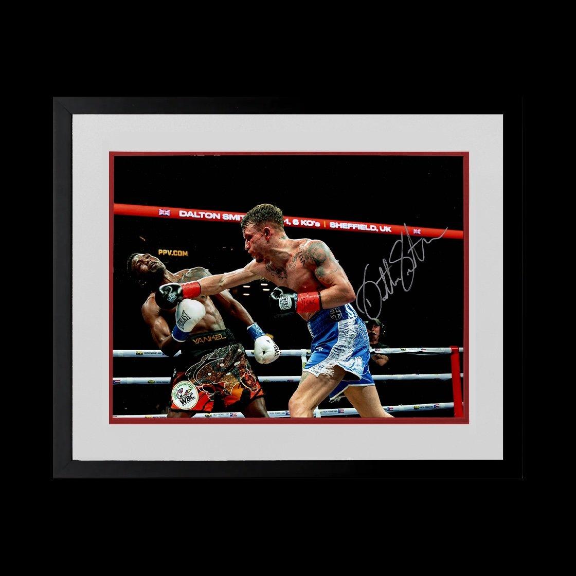 The Fan Cave  Dalton Smith Signed 16X12 Image Deluxe Mount Frame - Red - 550x450mm