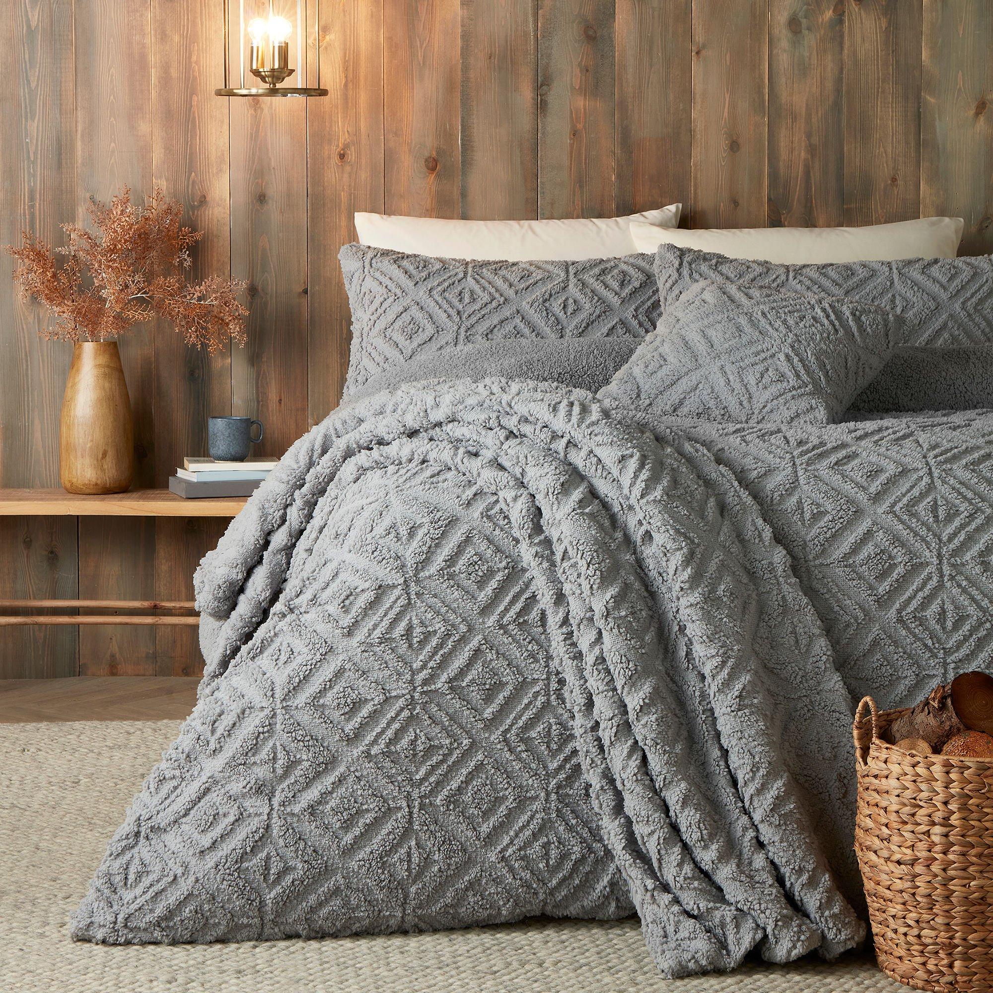 Grey - Fusion - Romo Geo Reverse Sherpa Fleece Duvet Cover - Grey - 4