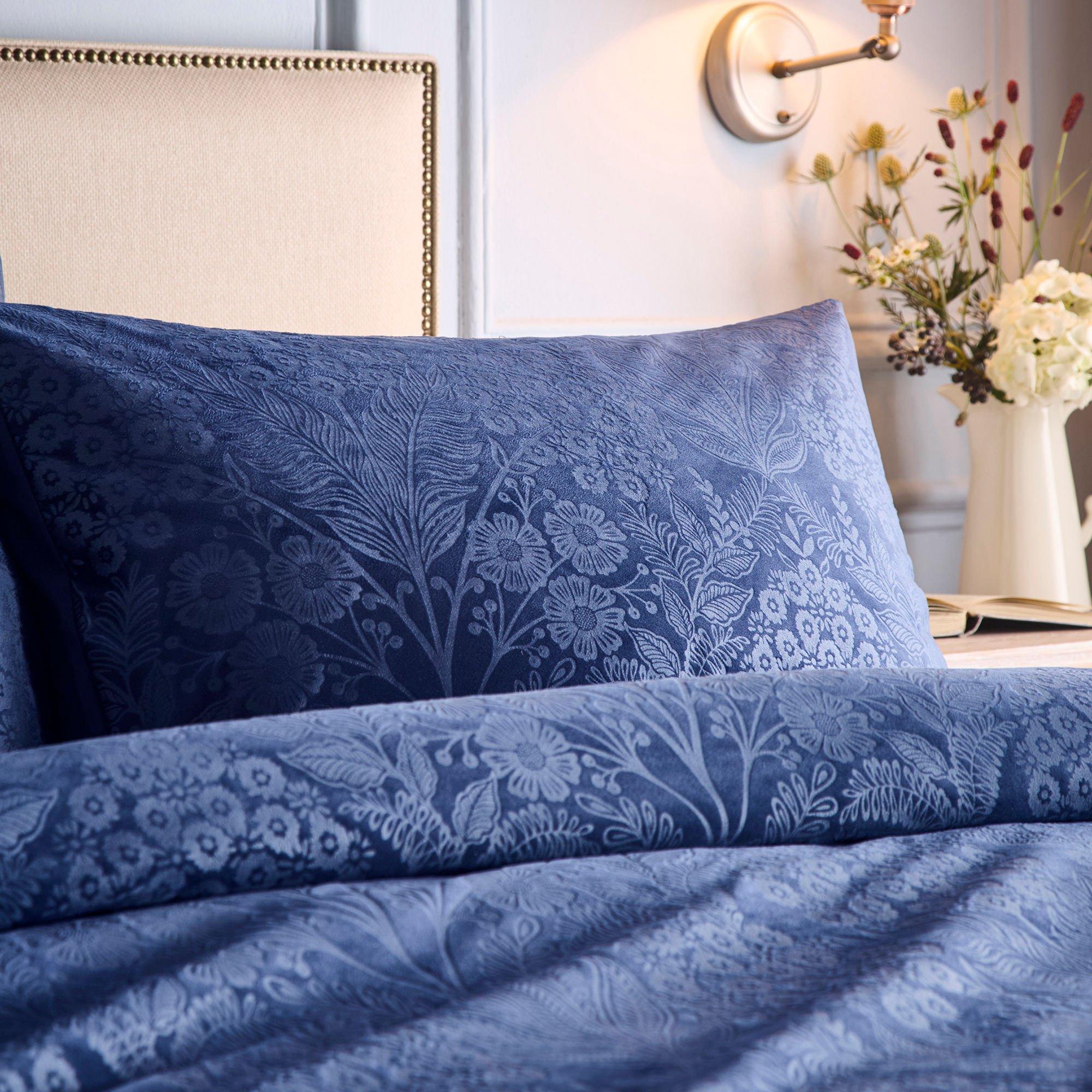 Navy - Appletree - Berkley Embossed Velvet Duvet Cover Set in Navy - 2
