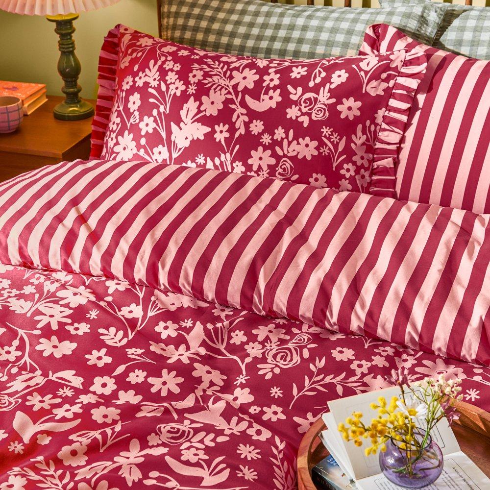 Berry - Furn - Posie Reversible Frilled Duvet Sets - 3