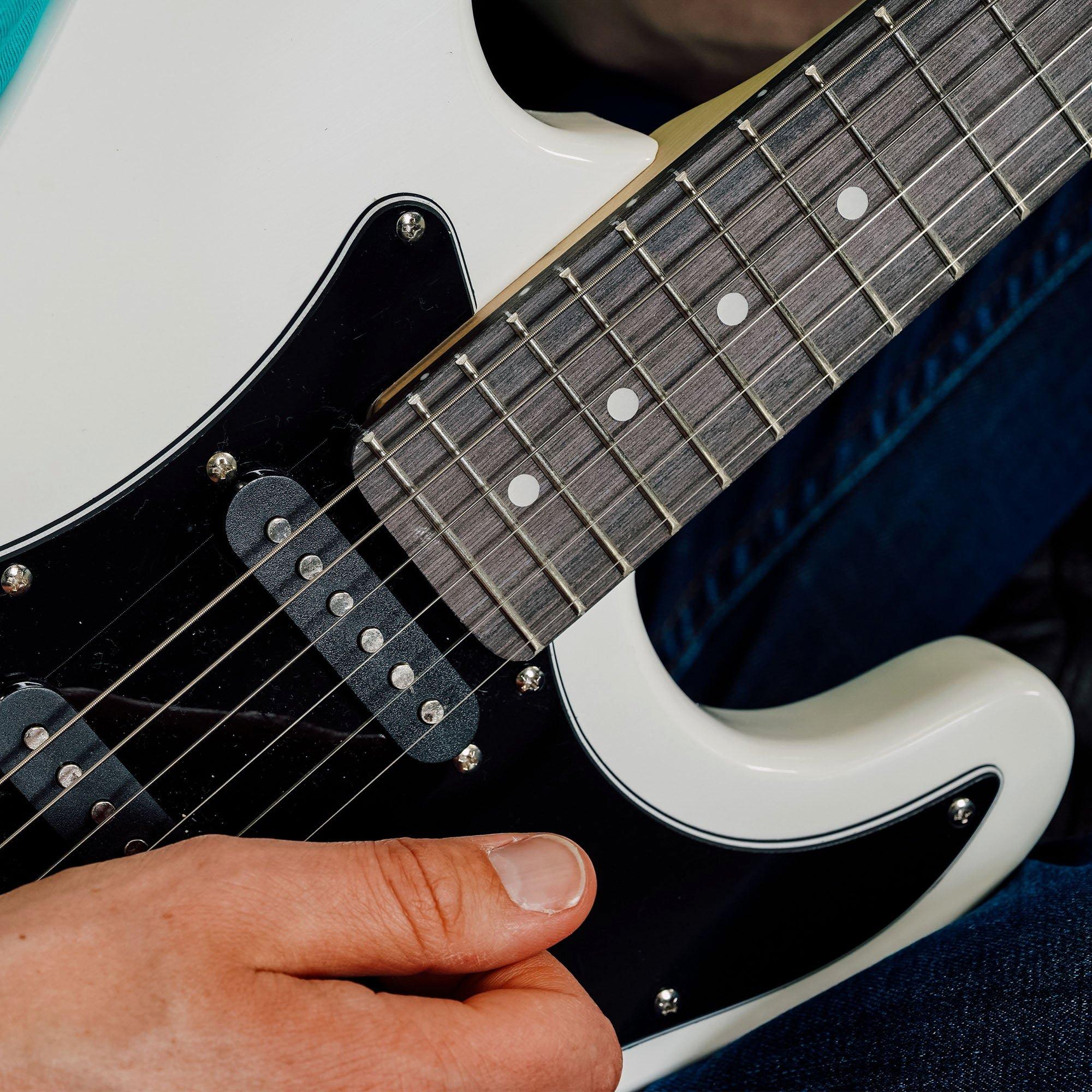 White - 3rd Avenue - 3rd Avenue Full Size Electric Guitar Pack with Amp - 6