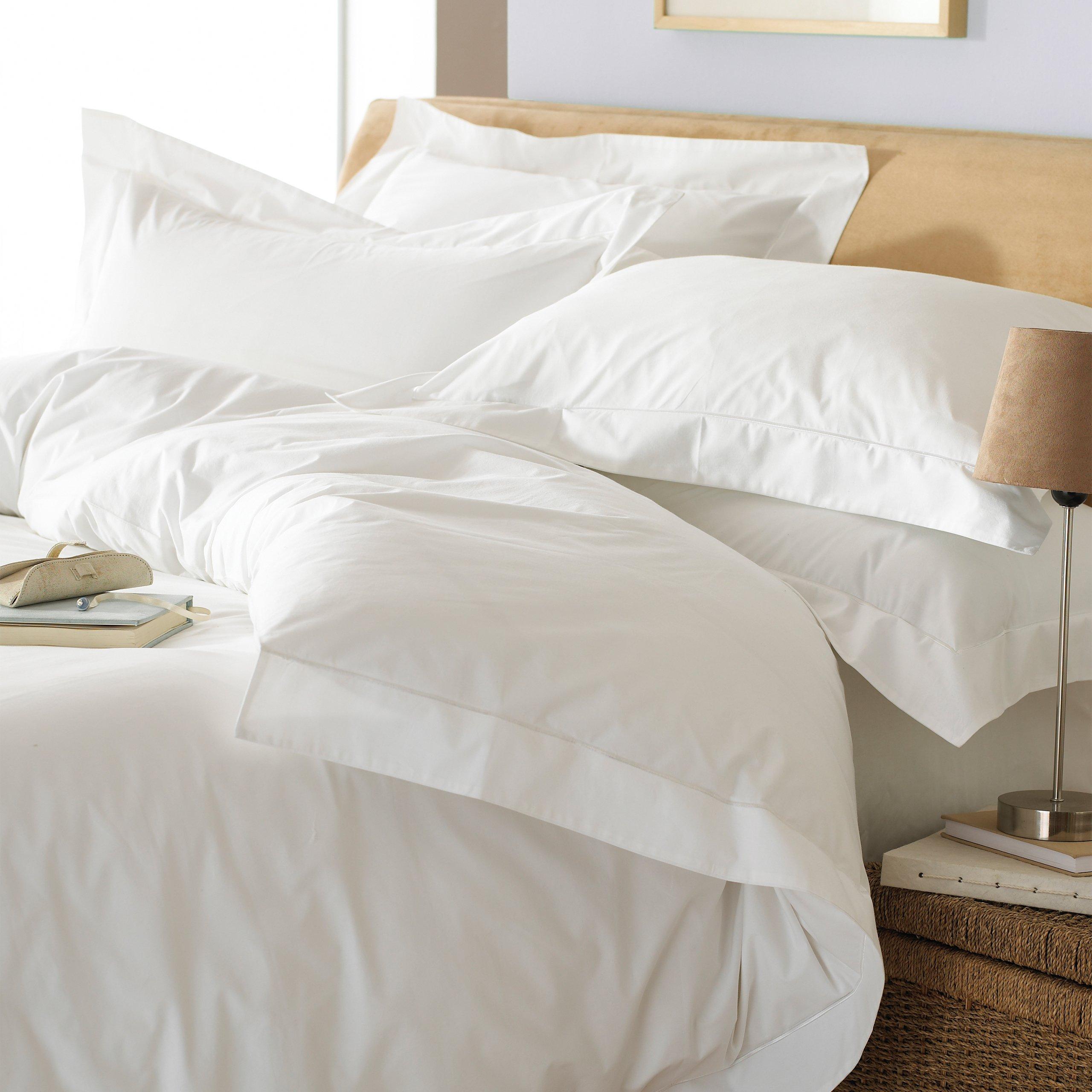 Paoletti  Oxford Embroidered 200Tc Border Panel Duvet Set - White - Super King