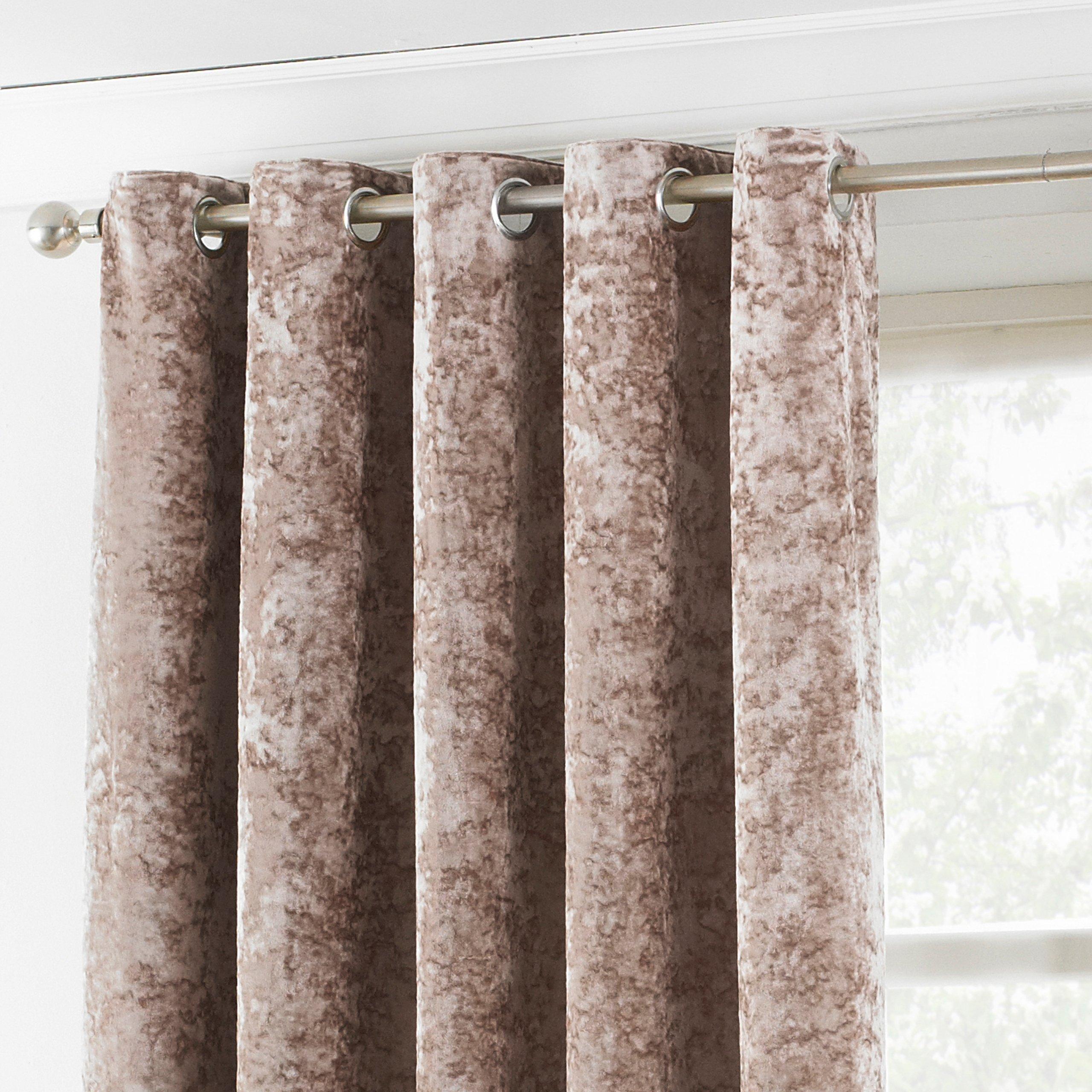 Oyster - Paoletti - Verona Crushed Velvet Eyelet Curtains - 2