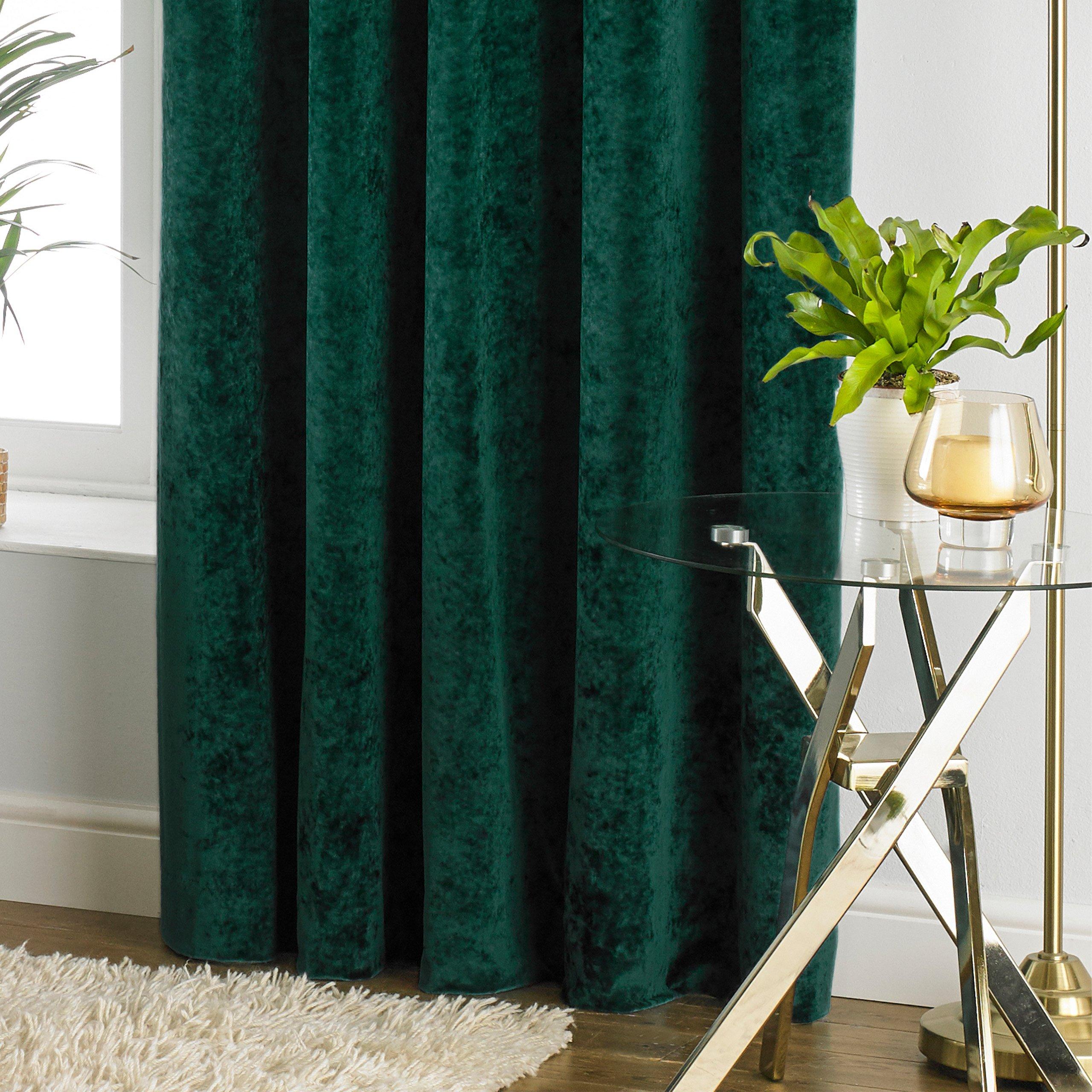 Emerald - Paoletti - Verona Crushed Velvet Eyelet Curtains - 3