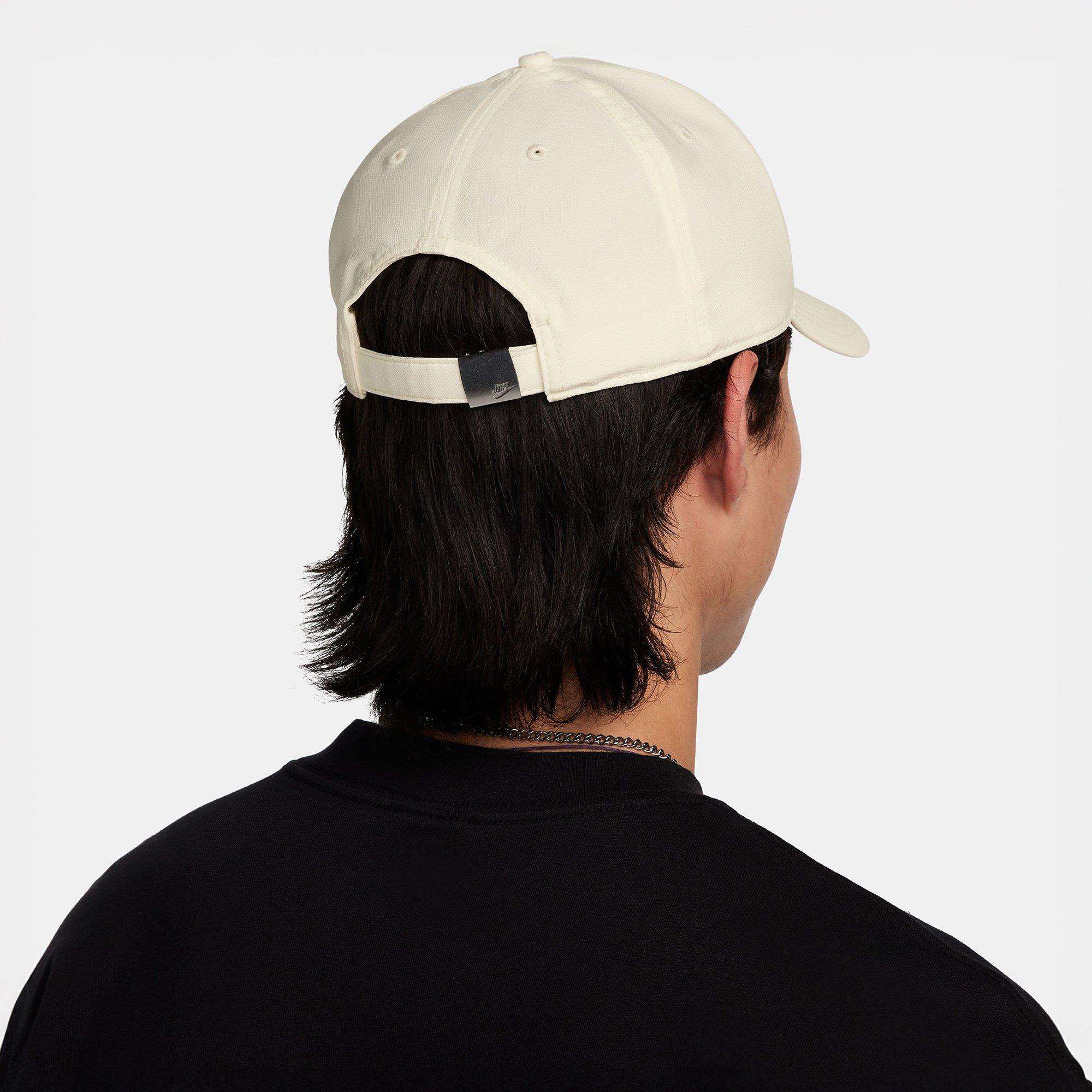 Co.Milk/Silver - Nike - Dri FIT Club Metal Logo Cap - 2